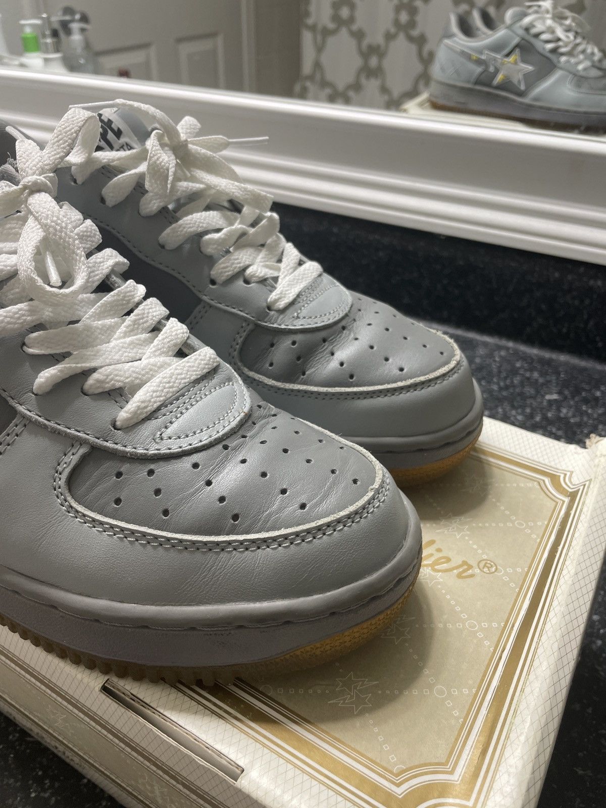 Bape × Kaws BAPE X KAWS STAS SIZE 9.5 Size US 9.5 / EU 42-43 - 3 Thumbnail
