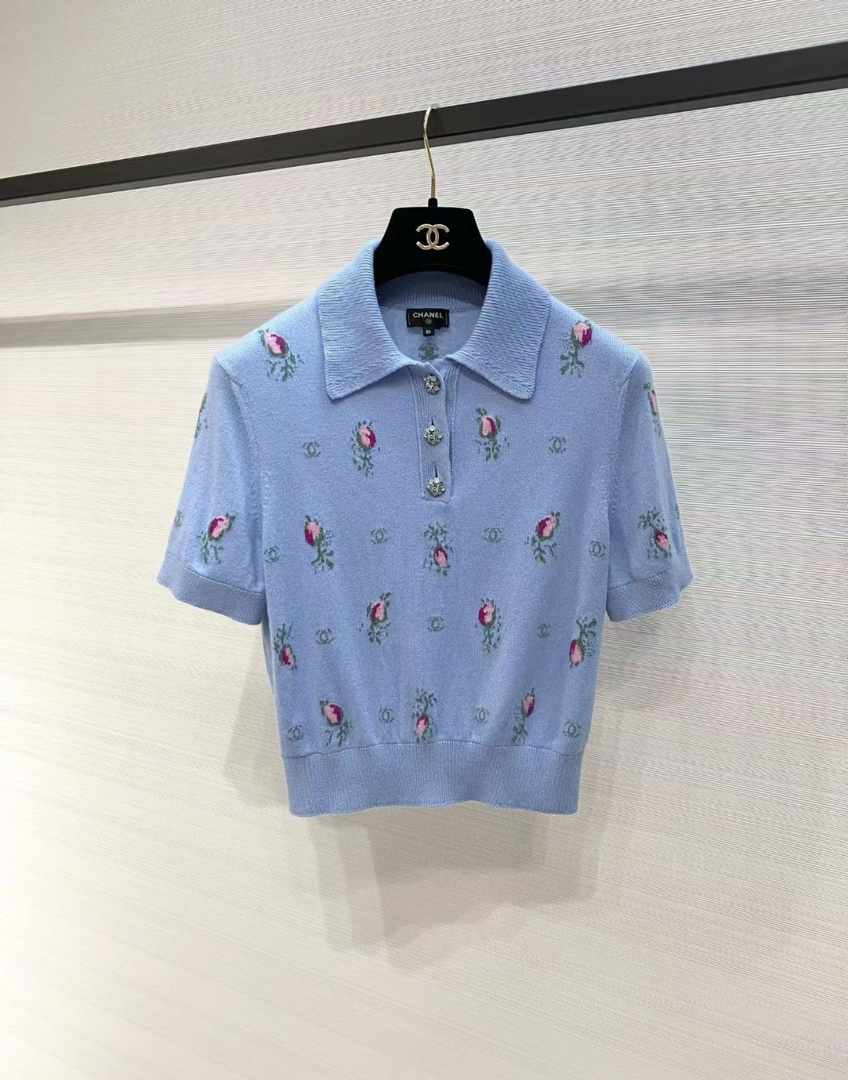 Chanel Chanel 22K Floral Polo Collar Short Sleeve Knit Sweater J33 Size XS / US 0-2 / IT 36-38 - 1 Thumbnail