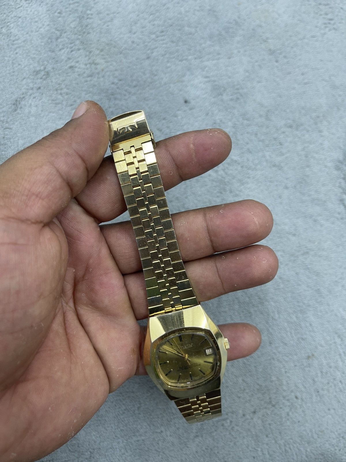 Designer × Vintage VINTAGE TIMELY SELF WINDING ANTIMAGNETIC WATCH Size ONE SIZE - 4 Thumbnail