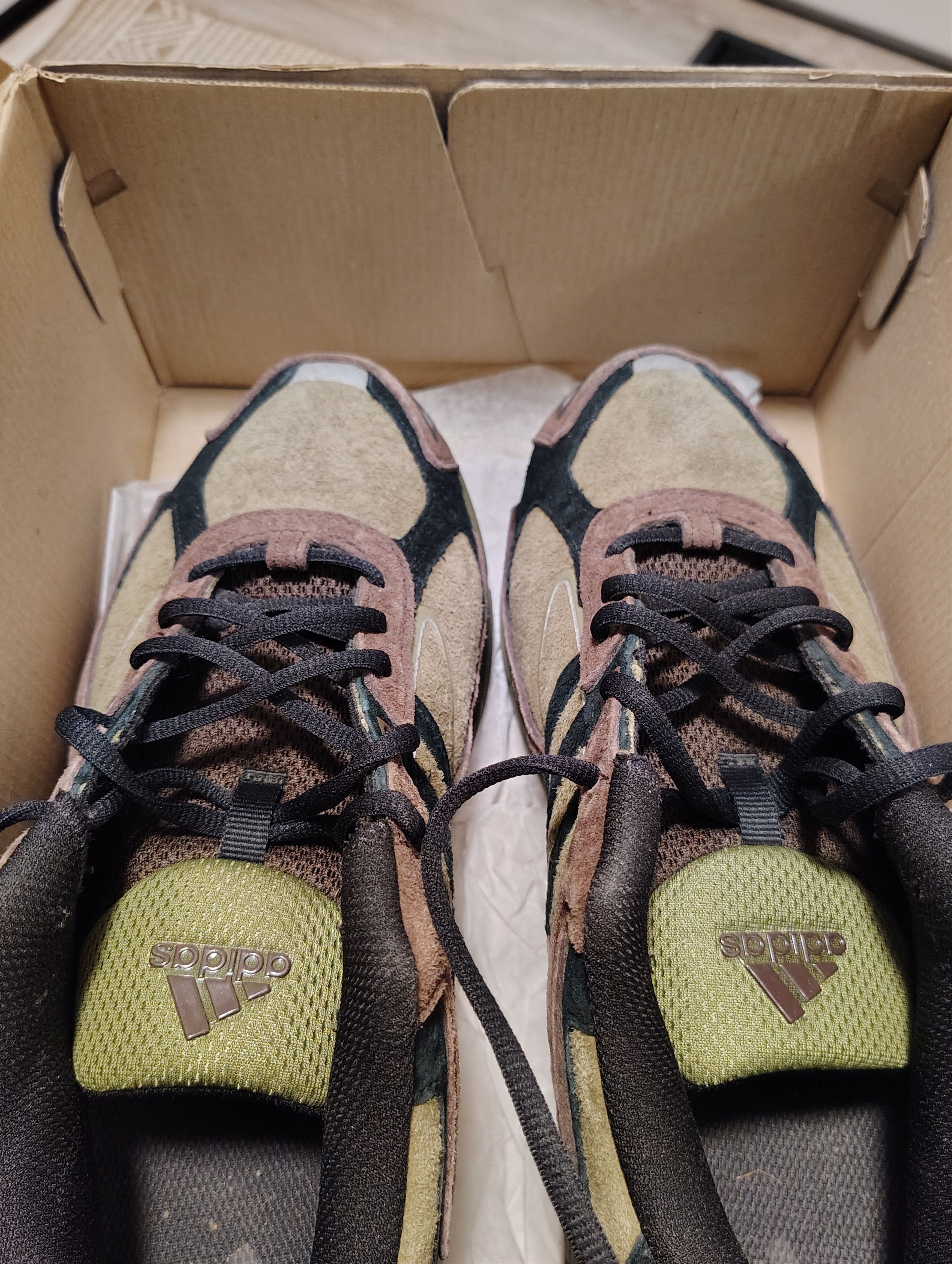 Adidas Response CL