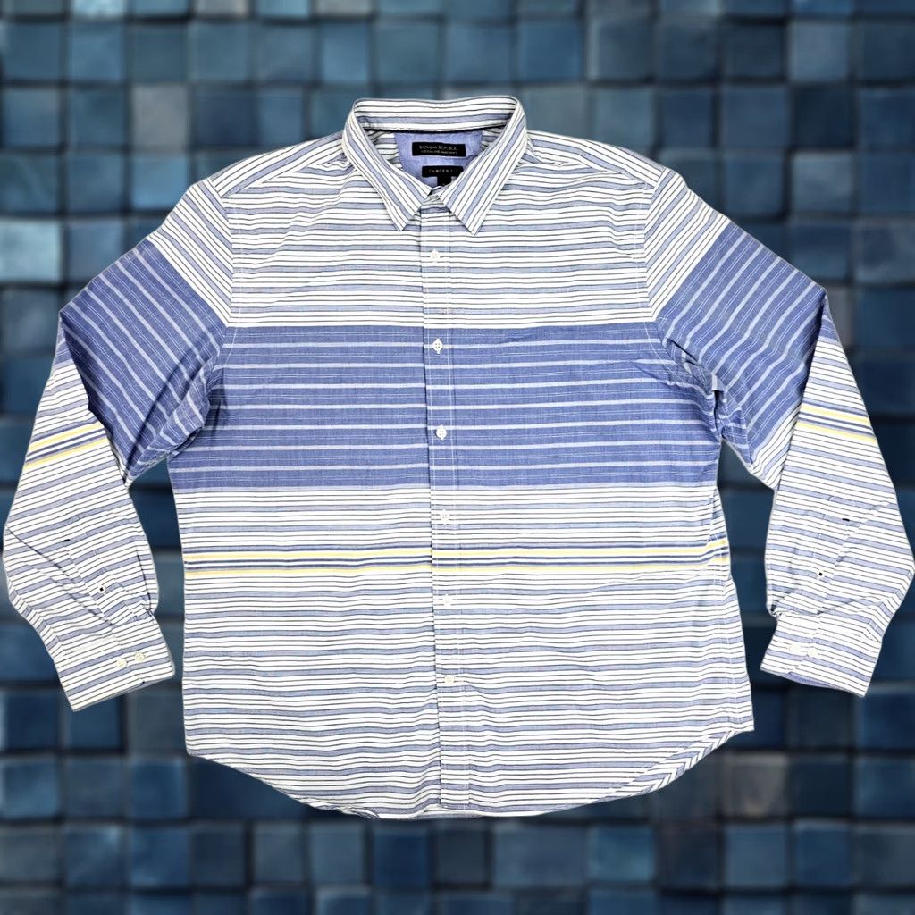 Banana Republic Banana Republic Shirt Mens XL Blue Striped Camden Fit EUC Button-Up Shirt / 3-Season Lightweight Cotton Size US XL / EU 56 / 4 - 1 Thumbnail