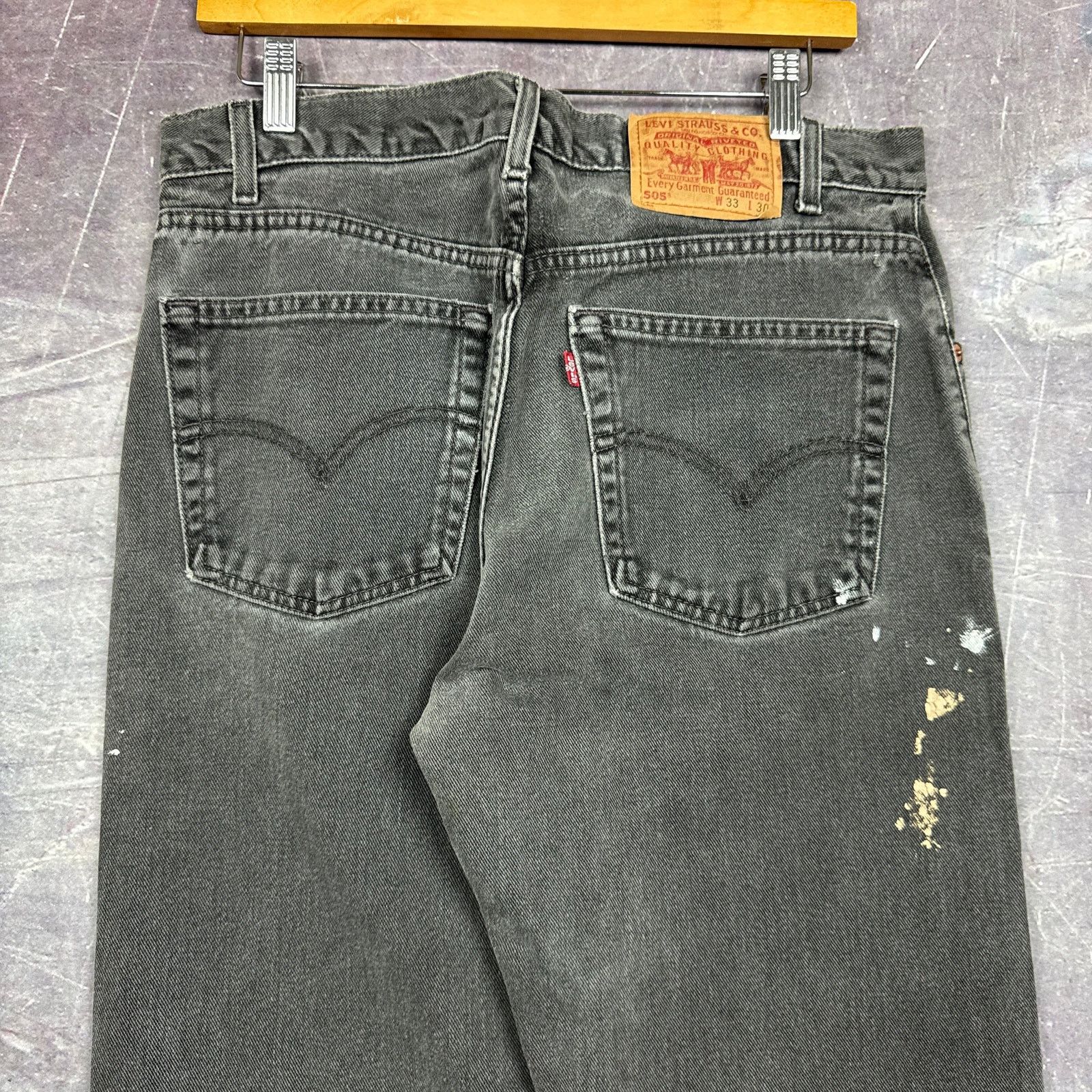 Levi's × Vintage 90s Faded Black Painter Levi's 505 Denim Jeans 32x29 0758 Size US 32 / EU 48 - 5 Thumbnail