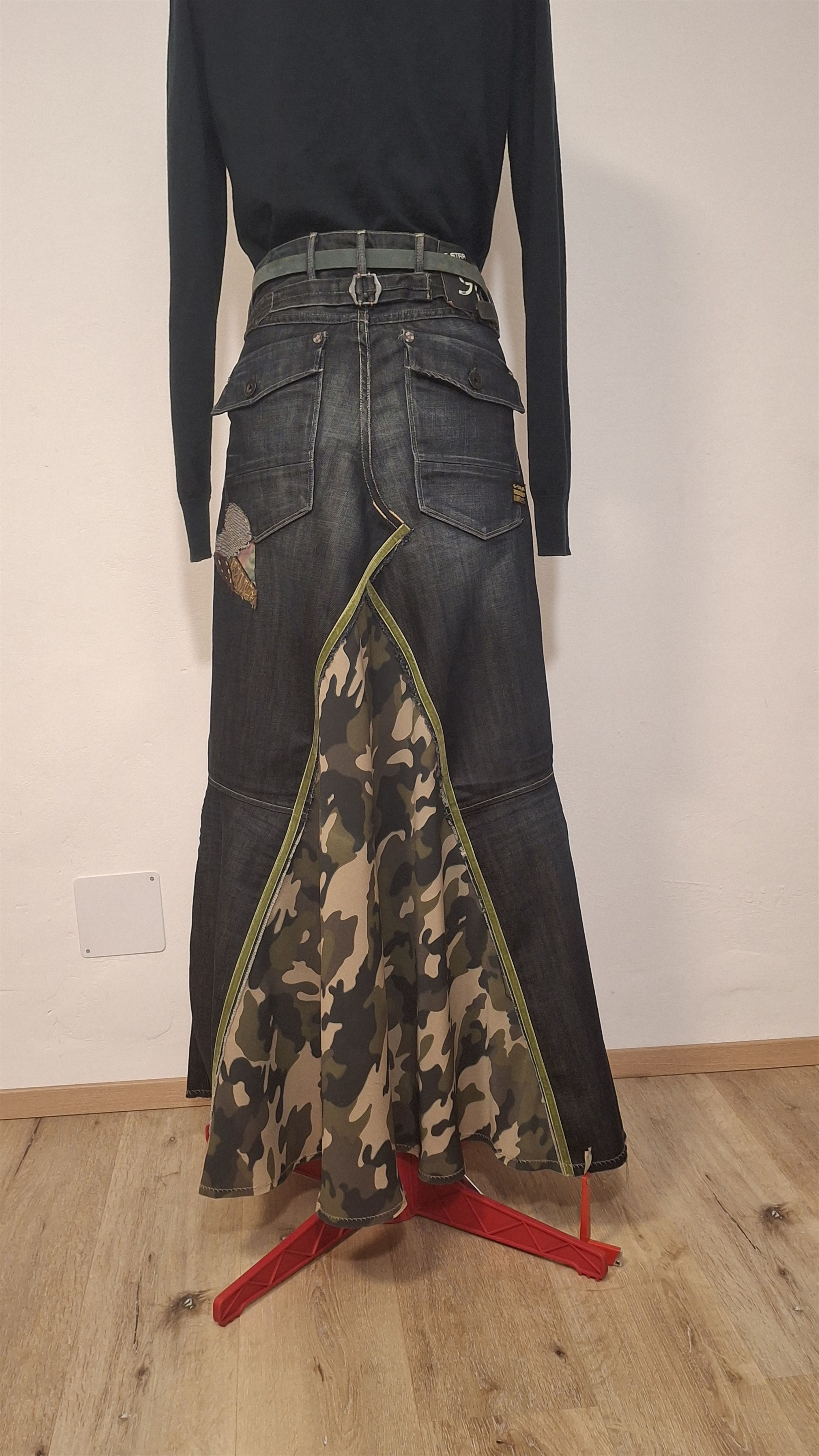 G-Star G-Star Reworked Camo Panel Skirt – Upcycled Art Denim Size 25" / US 0 / IT 36 - 8 Thumbnail
