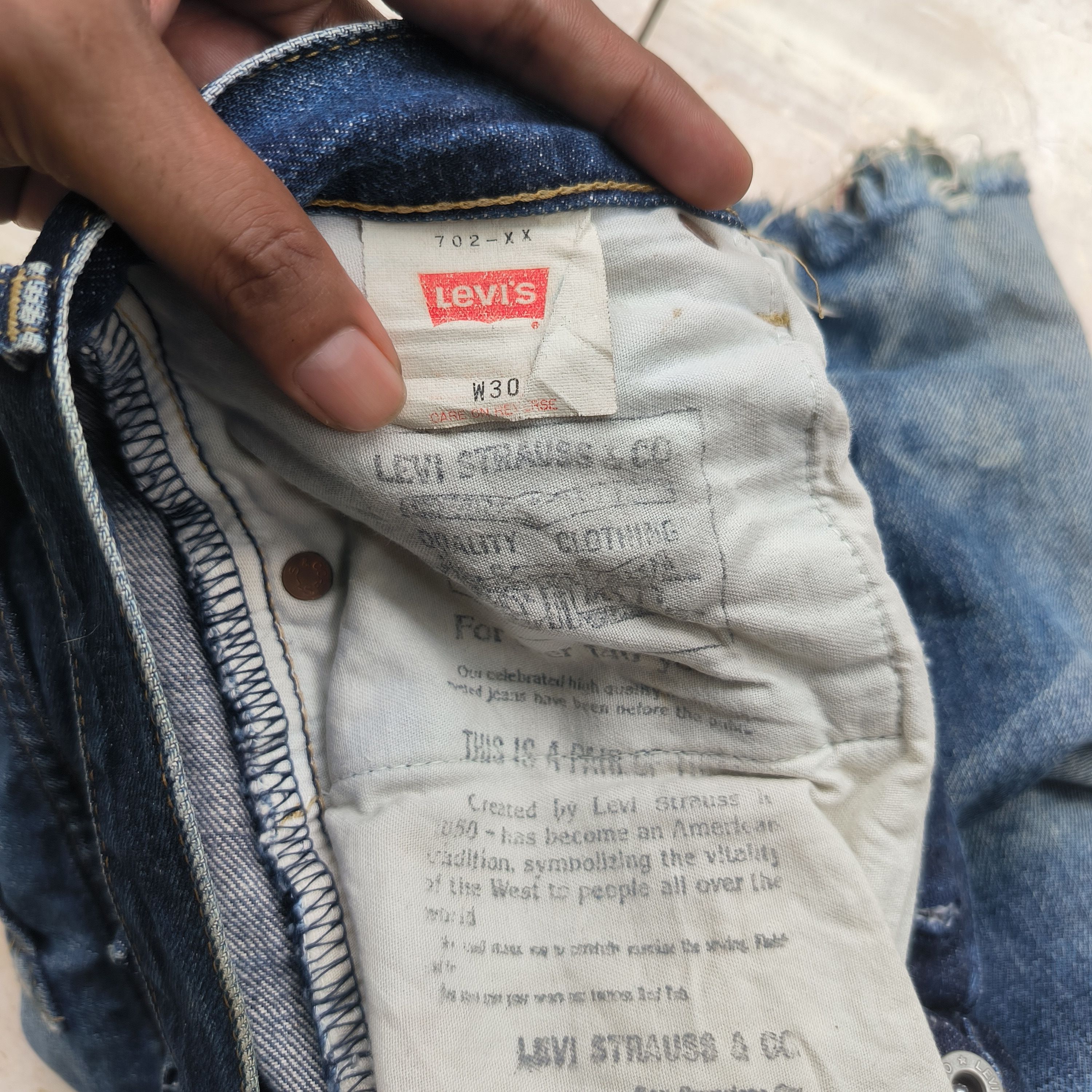 Levi's Vintage Levis 702 Big E Japan Size US 30 / EU 46 - 3 Thumbnail
