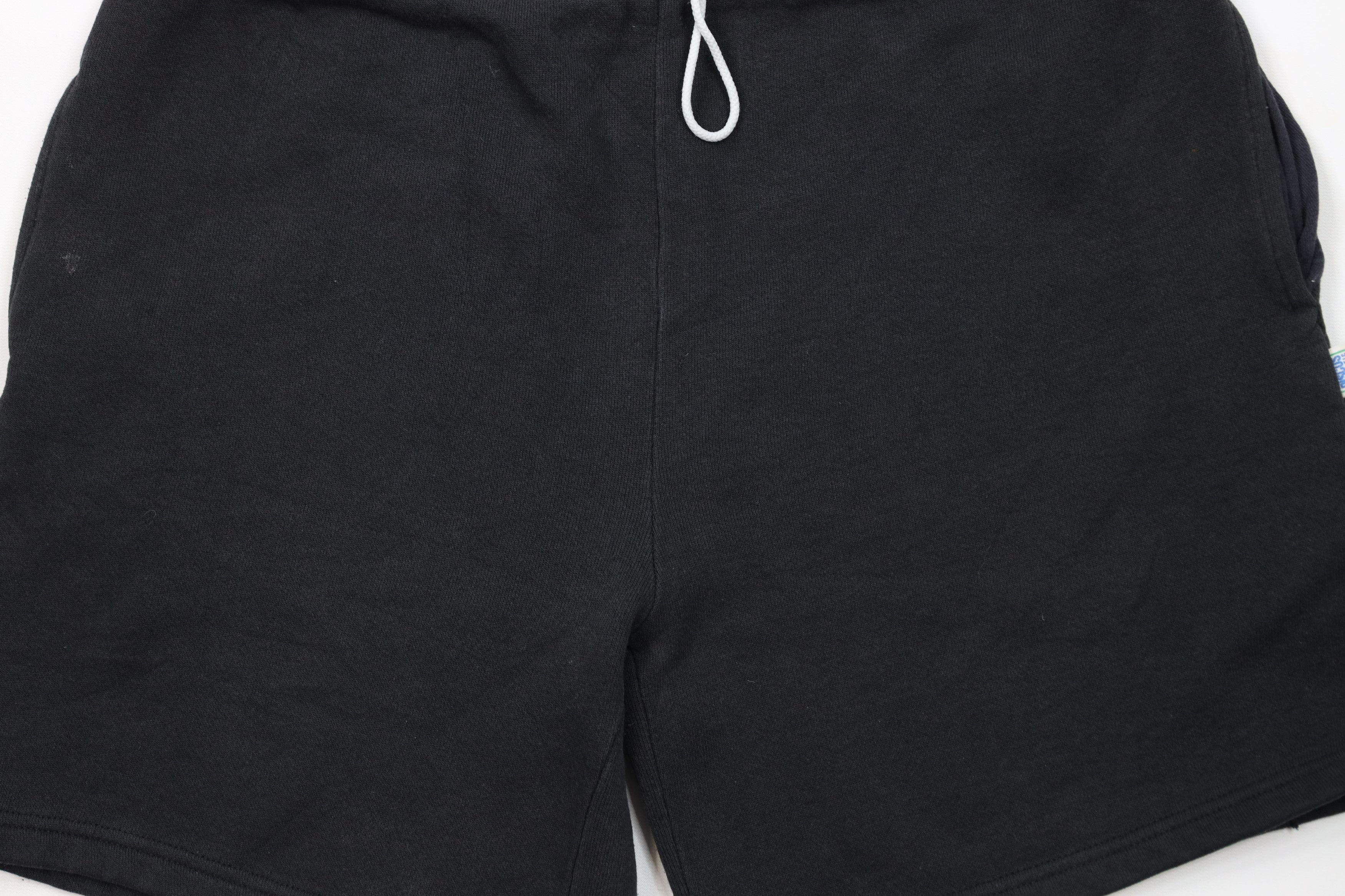 Vintage Vintage 90s Streetwear Knee Sweatpants Shorts Black USA Size US 34 / EU 50 - 3 Thumbnail