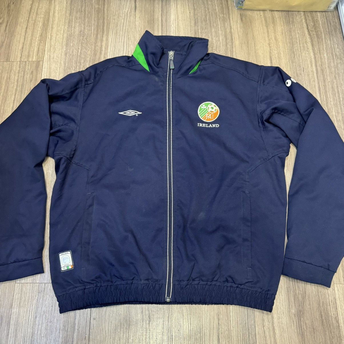 Umbro Ireland 2000s training jacket Size US L / EU 52-54 / 3 - 1 Thumbnail