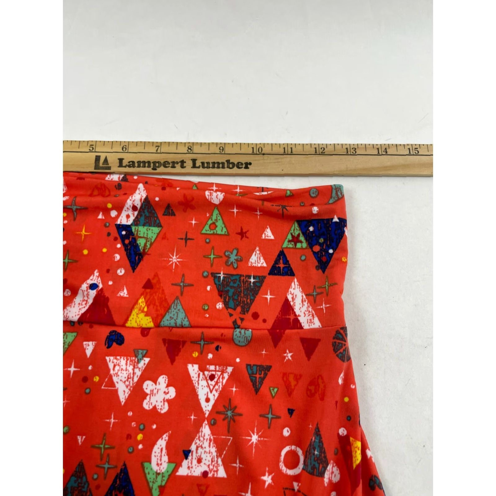 Vintage LuLaRoe Skirt Women's Size S Red Geometric A-Line Pull On Knee Length Casual Party/Cocktail Mens? Womens Size 28" / US 6 / IT 42 - 3 Thumbnail