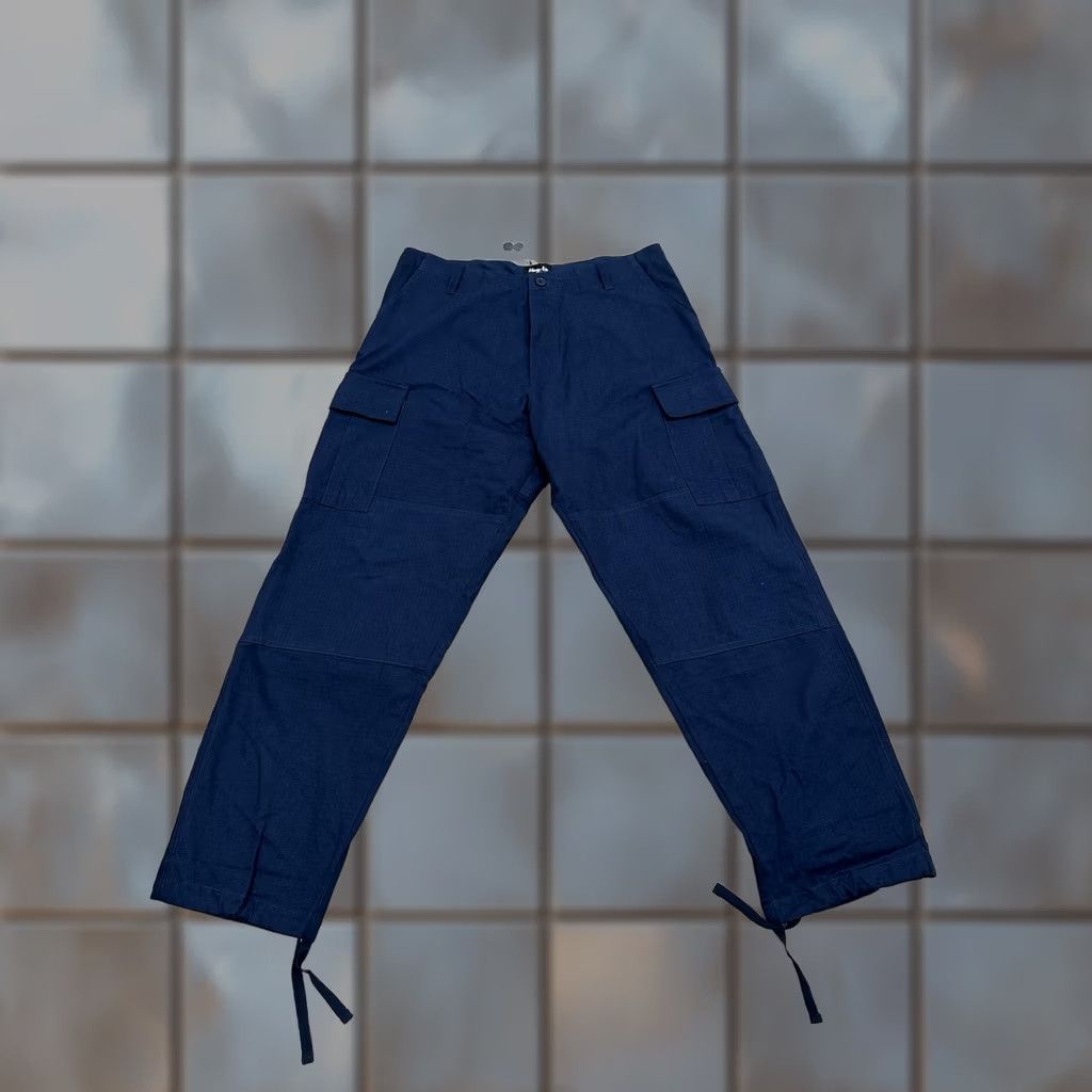 Magenta Skateboards NWT Magenta Cargo Pants XL Blue Ripstop Navy Magenta Skateboarding Pants Men XL Cargo Chad? Size US 36 / EU 52 - 1 Thumbnail