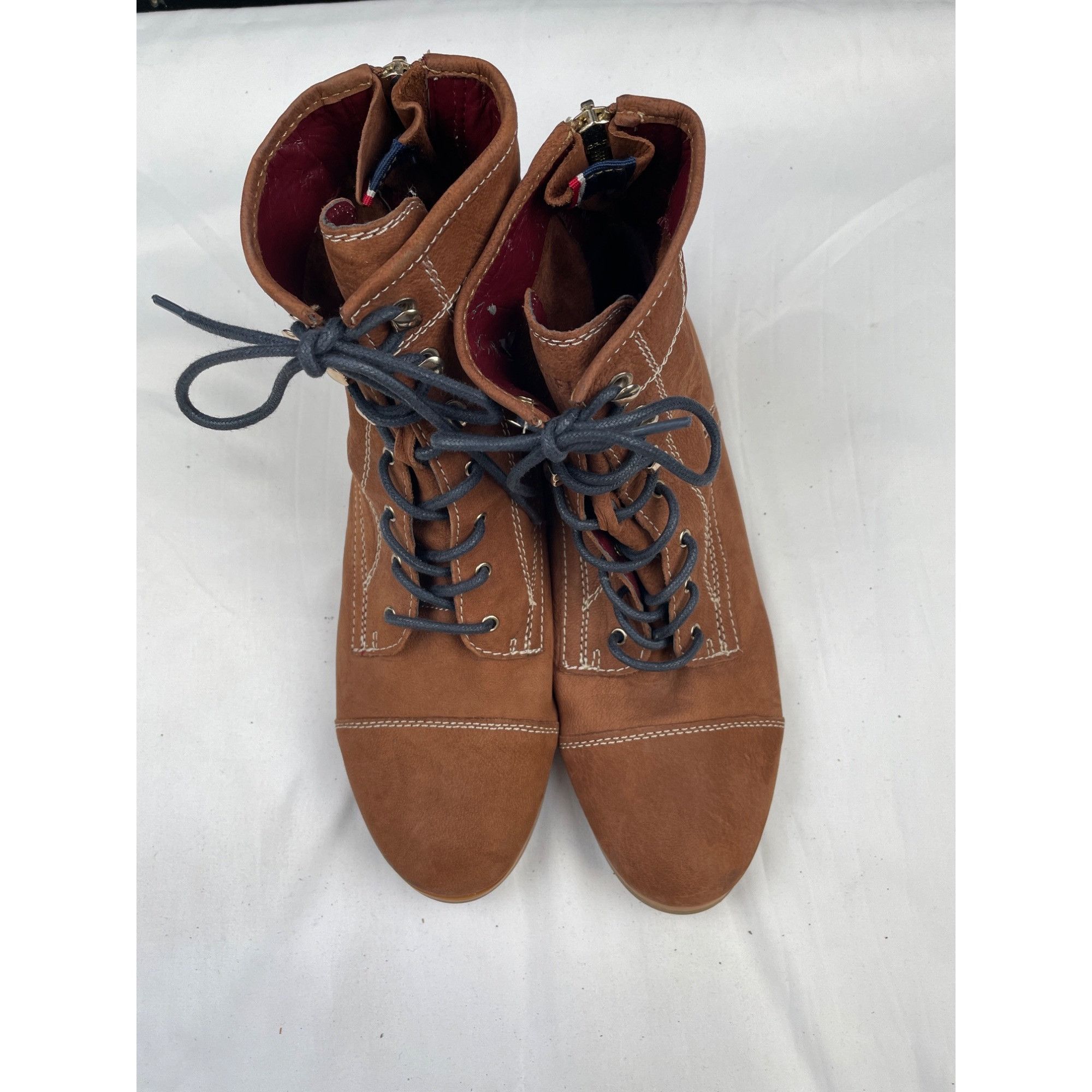 Tommy Hilfiger Tommy Hilfiger Women's Brown Suede Ankle Boots Shoes Size 7. Size US 7.5 / IT 37.5 - 7 Thumbnail