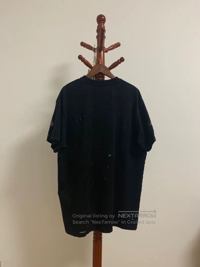 Givenchy Givenchy Large Ripped Short Sleeve Size US XS / EU 42 / 0 - 2 Thumbnail
