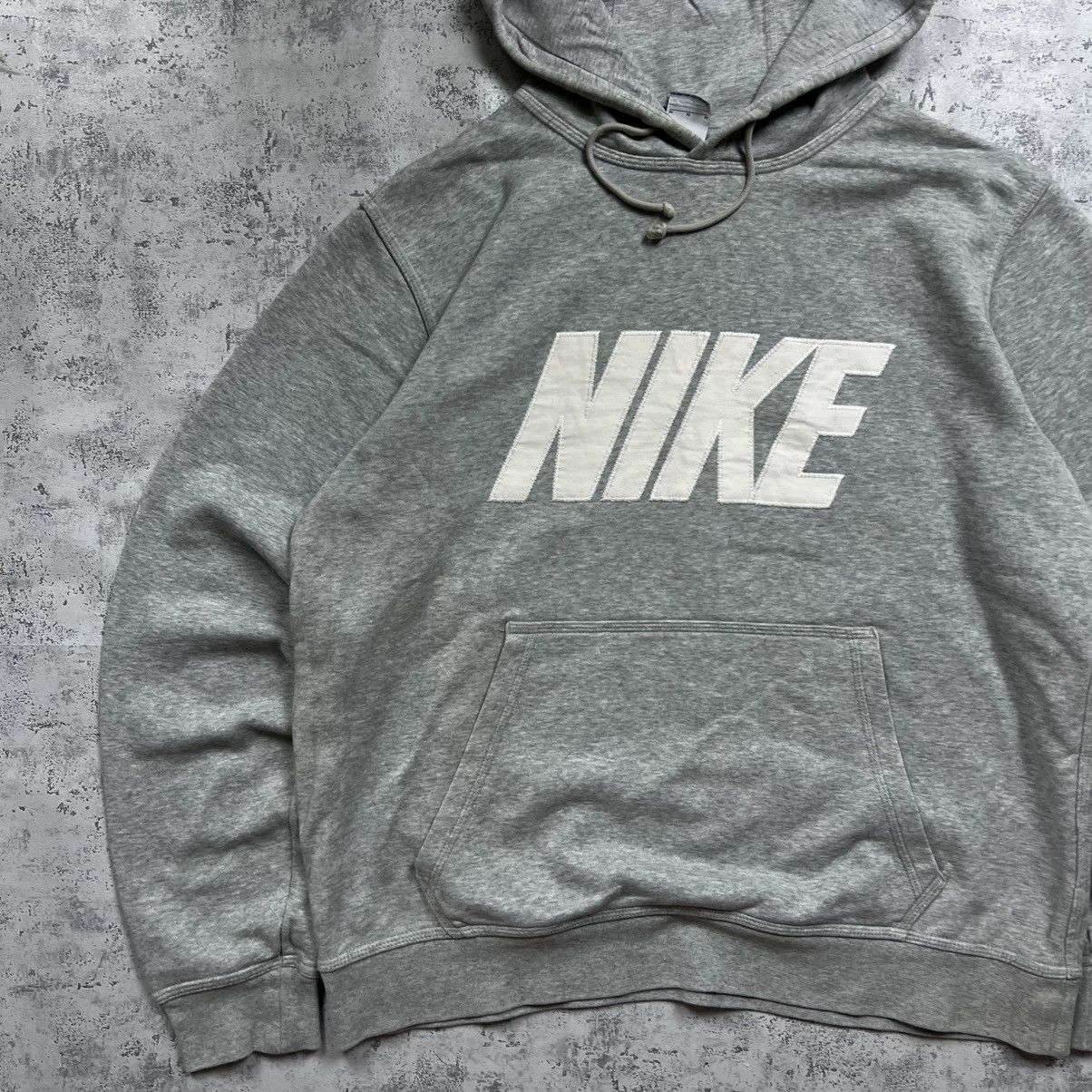 Nike 00s NIKE BIG EMBROIDERED LOGO VINTAGE Y2K PULLOVER HOODIE Size US M / EU 48-50 / 2 - 2 Thumbnail