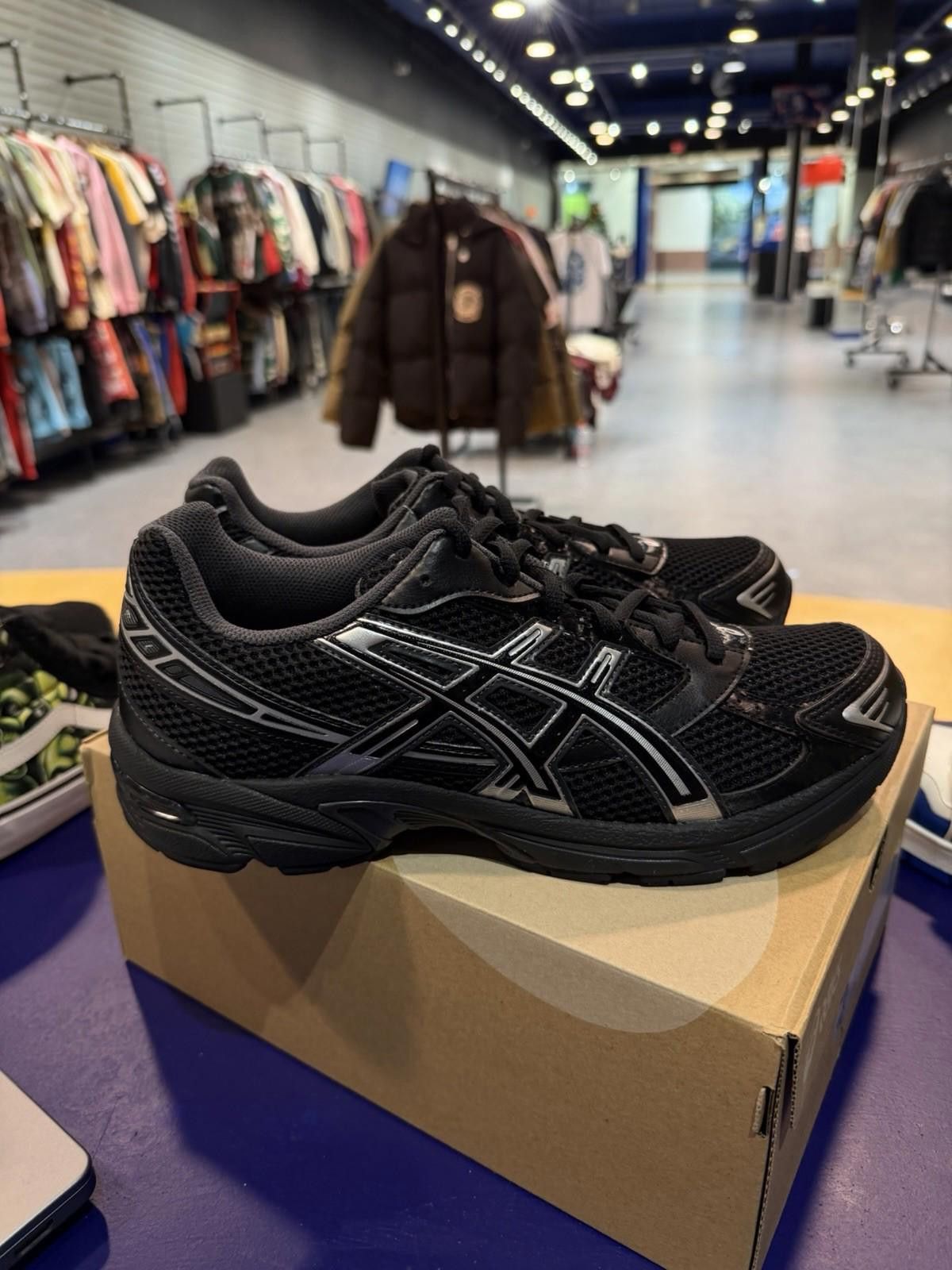 Asics ASICS Gel-1130 Black Pure Silver Men (9.5) 1201A906-001 NEW Size US 9.5 / EU 42-43 - 10 Thumbnail