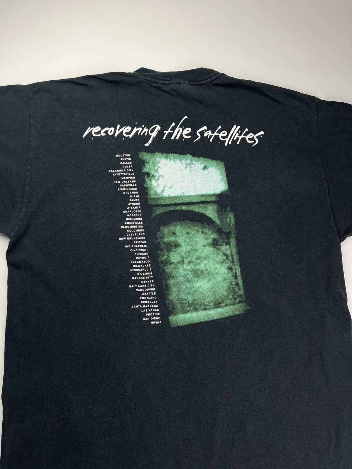 Band Tees × Vintage Vintage Counting Crows Recovering the Satellites 1996 Tour Size US XL / EU 56 / 4 - 7 Thumbnail