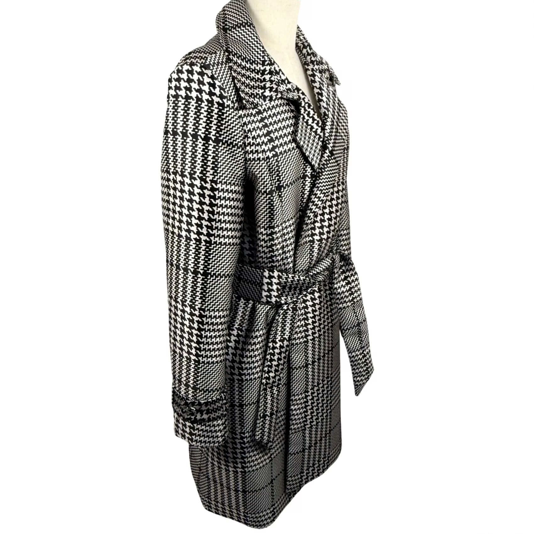 White House Black Market WHBM Coat Houndstooth Belted Blazer Jacket Women L Multicolor Black White Trench Coat Fall Winter Spring Career Chic EUC Size L / US 10 / IT 46 - 5 Thumbnail