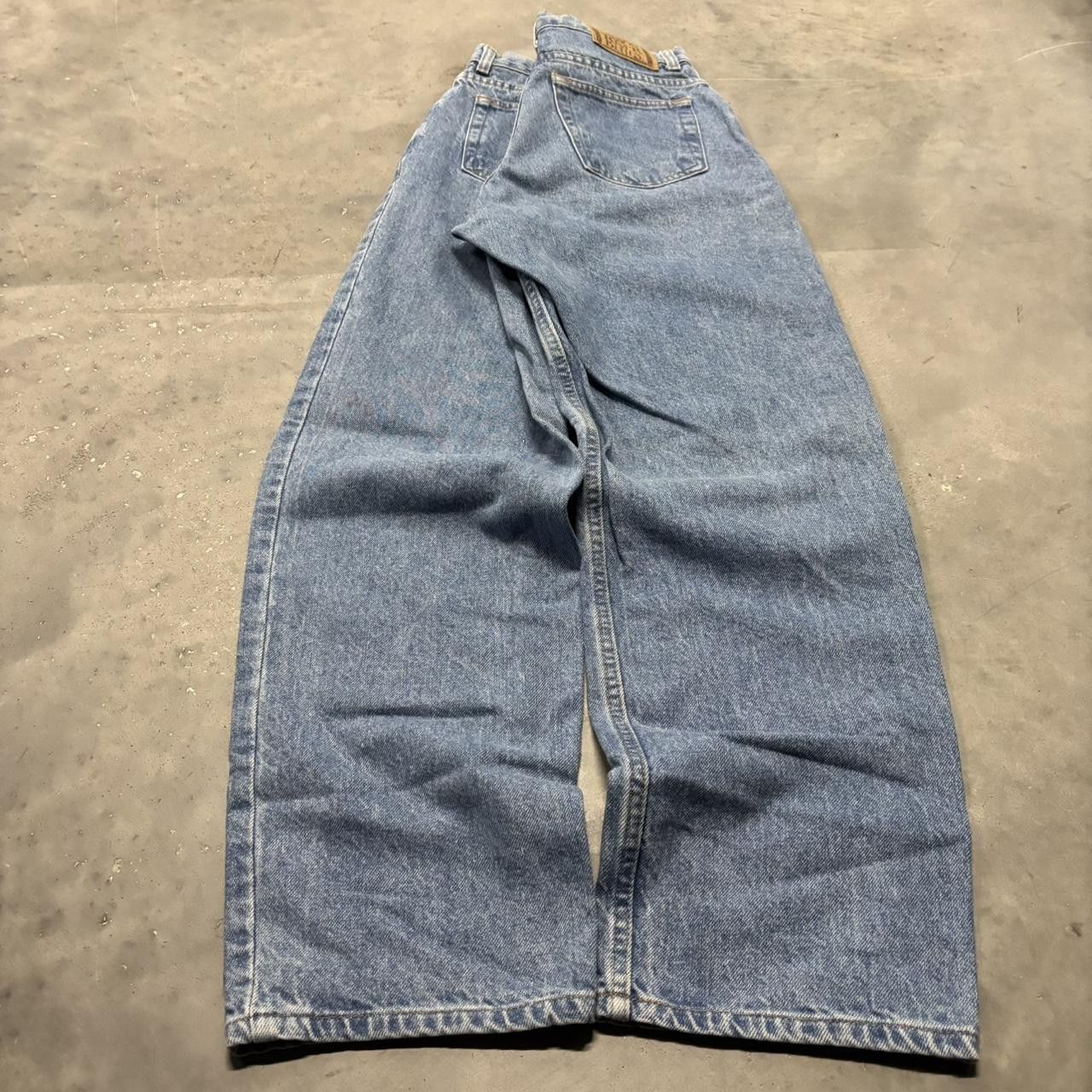 Japanese Brand × Vintage Crazy Vintage Y2K/2000s Blue Wash Essential Denim Jeans! Size US 26 / EU 42 - 4 Thumbnail