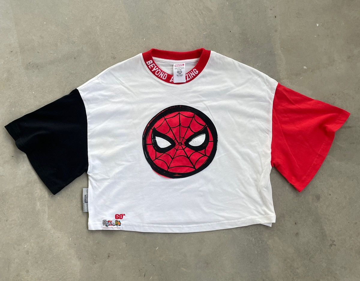 Disney × Marvel Comics MARVEL X ASHLEY ECKSTEIN SPIDERMAN CROP TOP Size M / US 6-8 / IT 42-44 - 1 Thumbnail