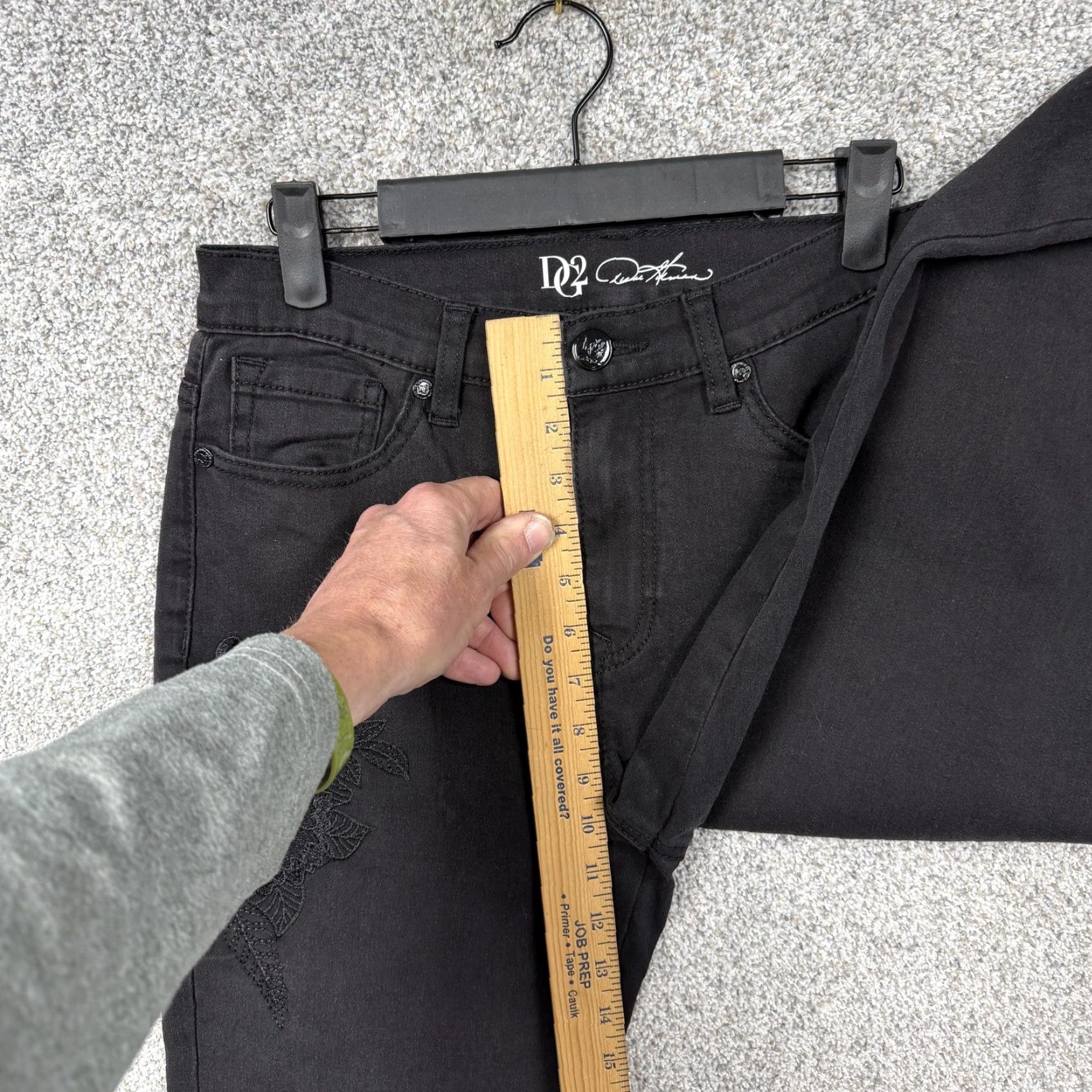 Denime DG2 by Diane Gilman Jeans Womens 8 29x29 Black Floral Embroidered Skinny Denim Jeans Size 30" / US 8 / IT 44 - 5 Thumbnail
