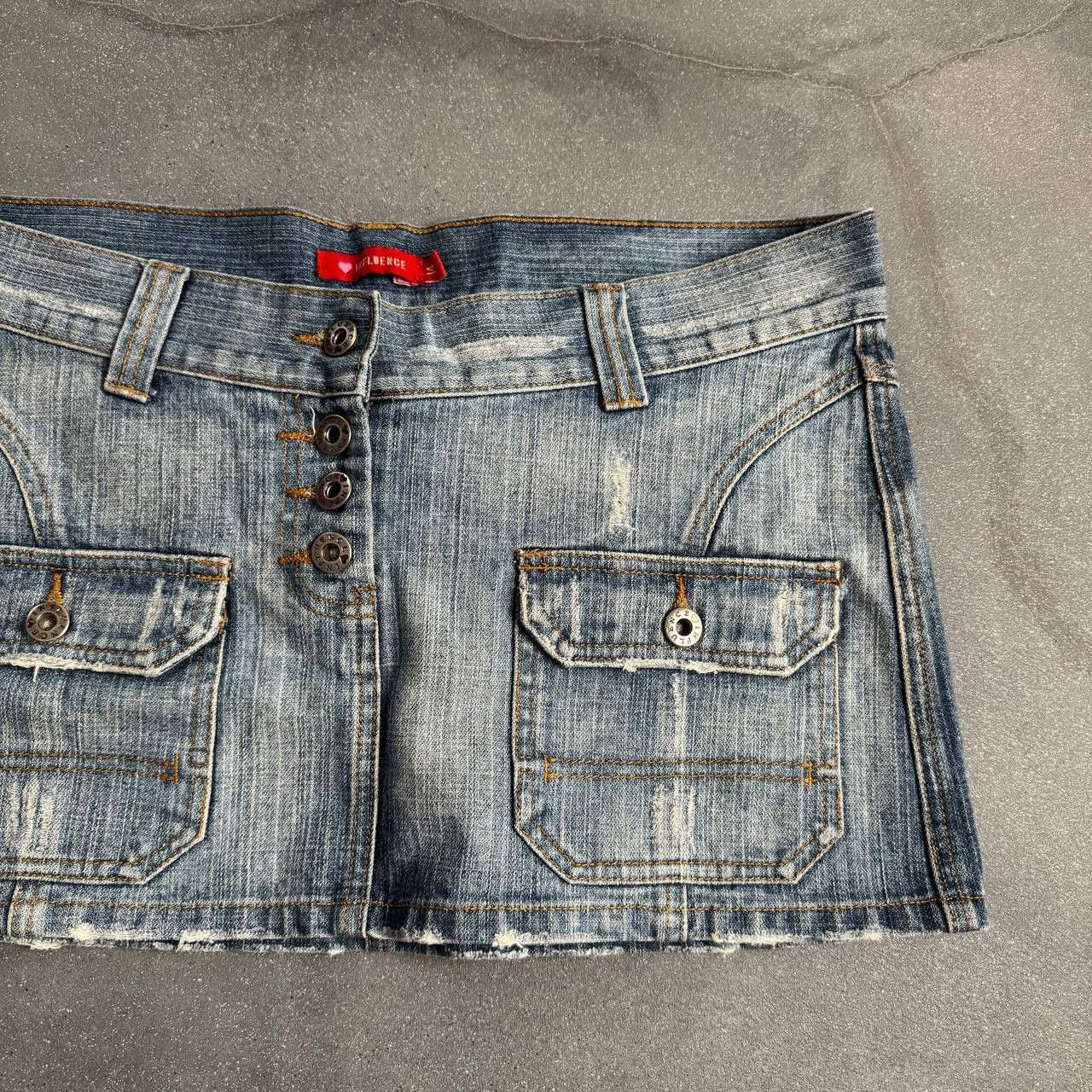 Japanese Brand Y2K Bondage Distressed Denim Mini Skirt Size 32" / US 10 / IT 46 - 5 Thumbnail