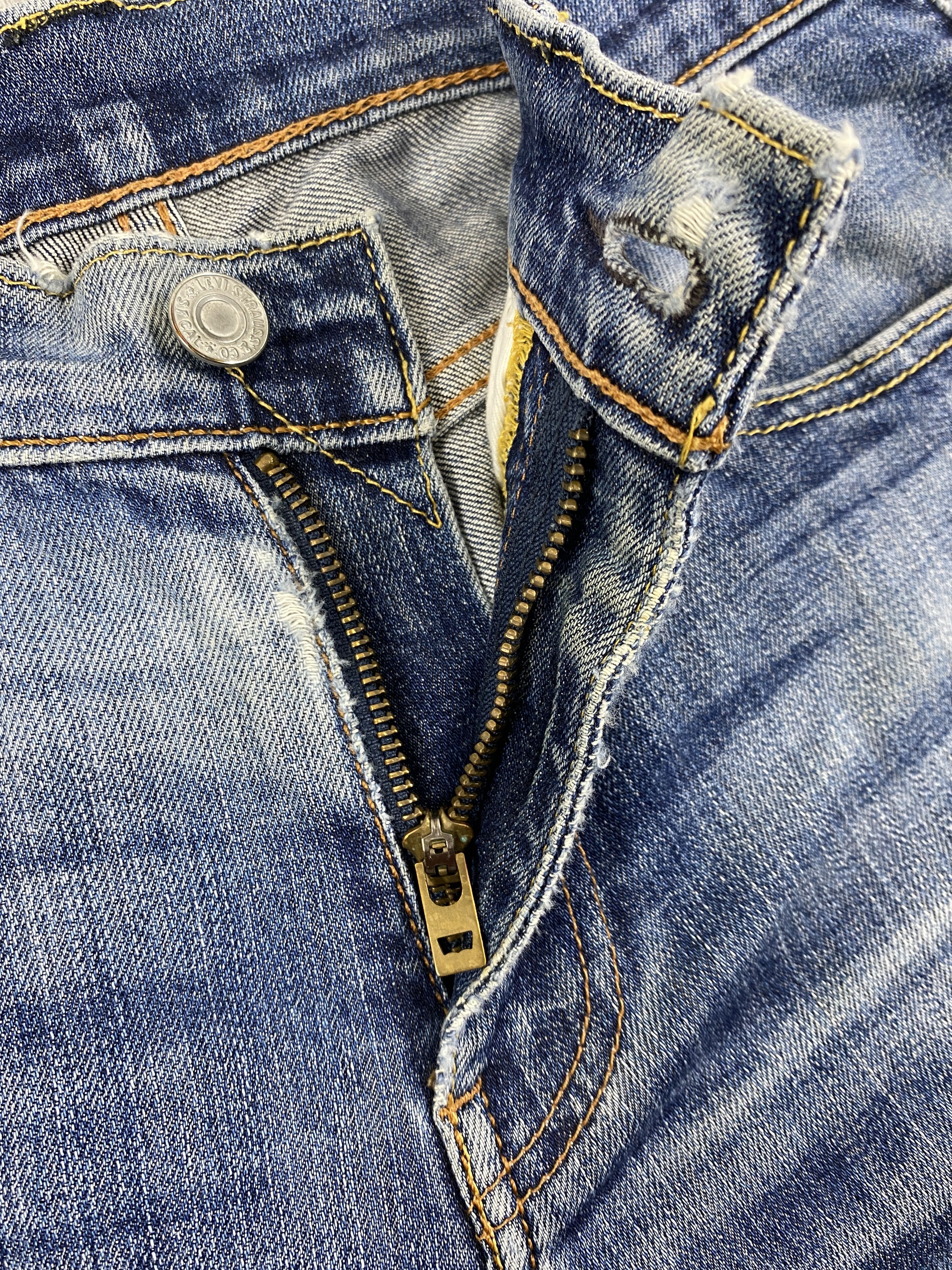 Levi's Distressed Blue Vintage Levi's 513 29x29 Denim -JN2150 Size US 29 - 6 Thumbnail