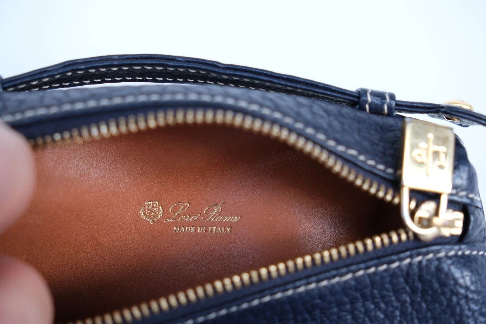 Loro Piana Loro Piana Extra Pocket Mini Leather Bag Size ONE SIZE - 6 Thumbnail