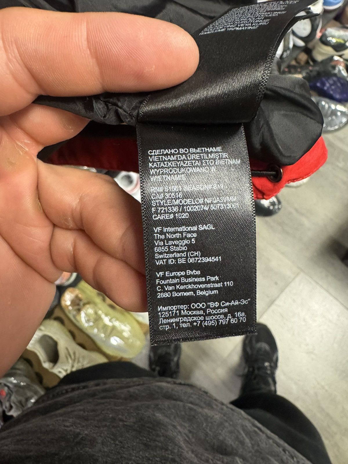 The North Face North face supreme tnf large winter jacket pre owned Size US L / EU 52-54 / 3 - 4 Thumbnail