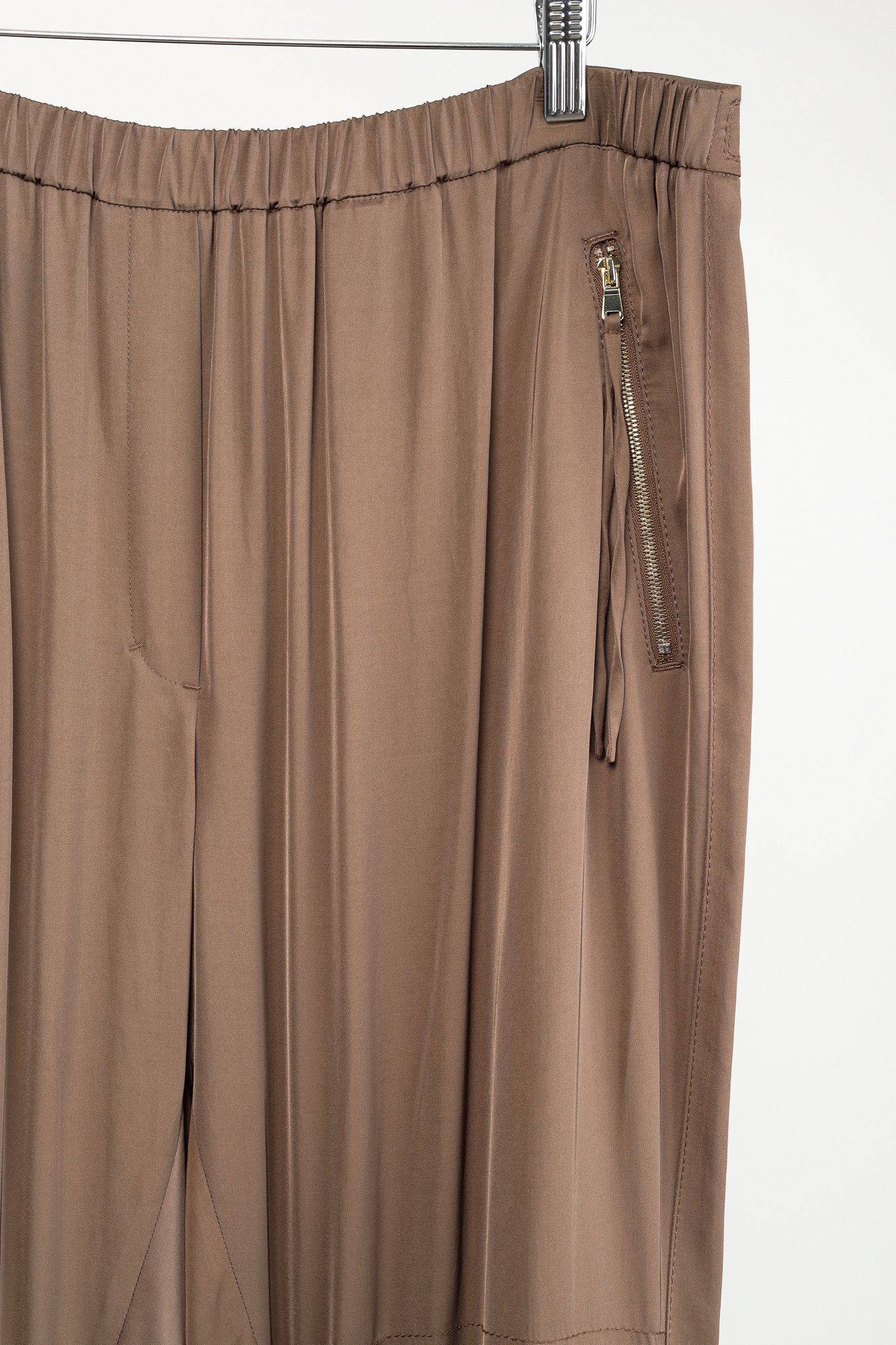 DOROTHEE SCHUMACHER Dorothee Schumacher Spring 2021 Slouchy Satin Jogger Pants Size 36" / US 14 / IT 50 - 5 Thumbnail