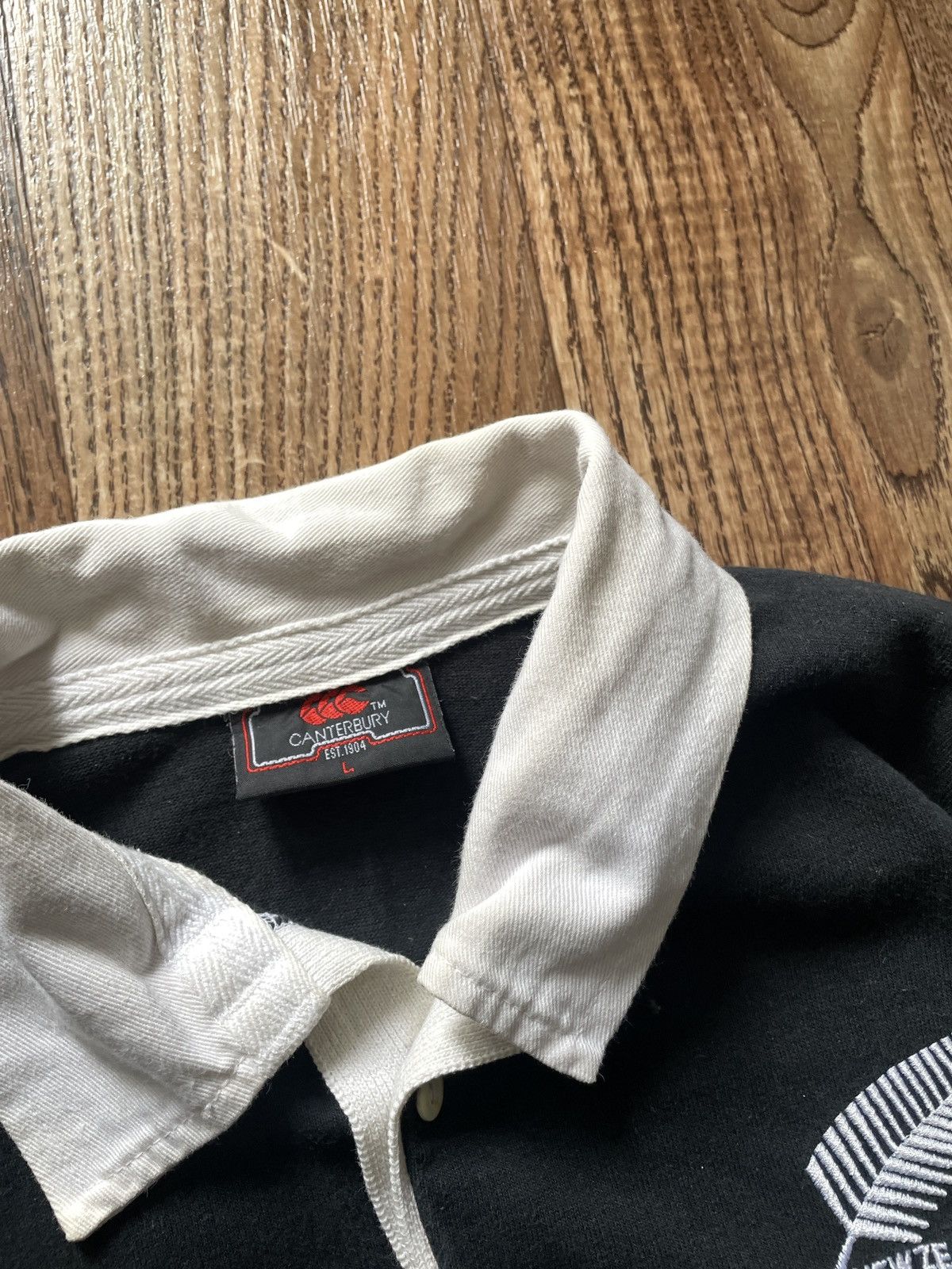 Canterbury of New Zealand Vintage CANTERBURY NEW ZEALAND All Blacks Rugby Polo Tee Size US L / EU 52-54 / 3 - 6 Thumbnail