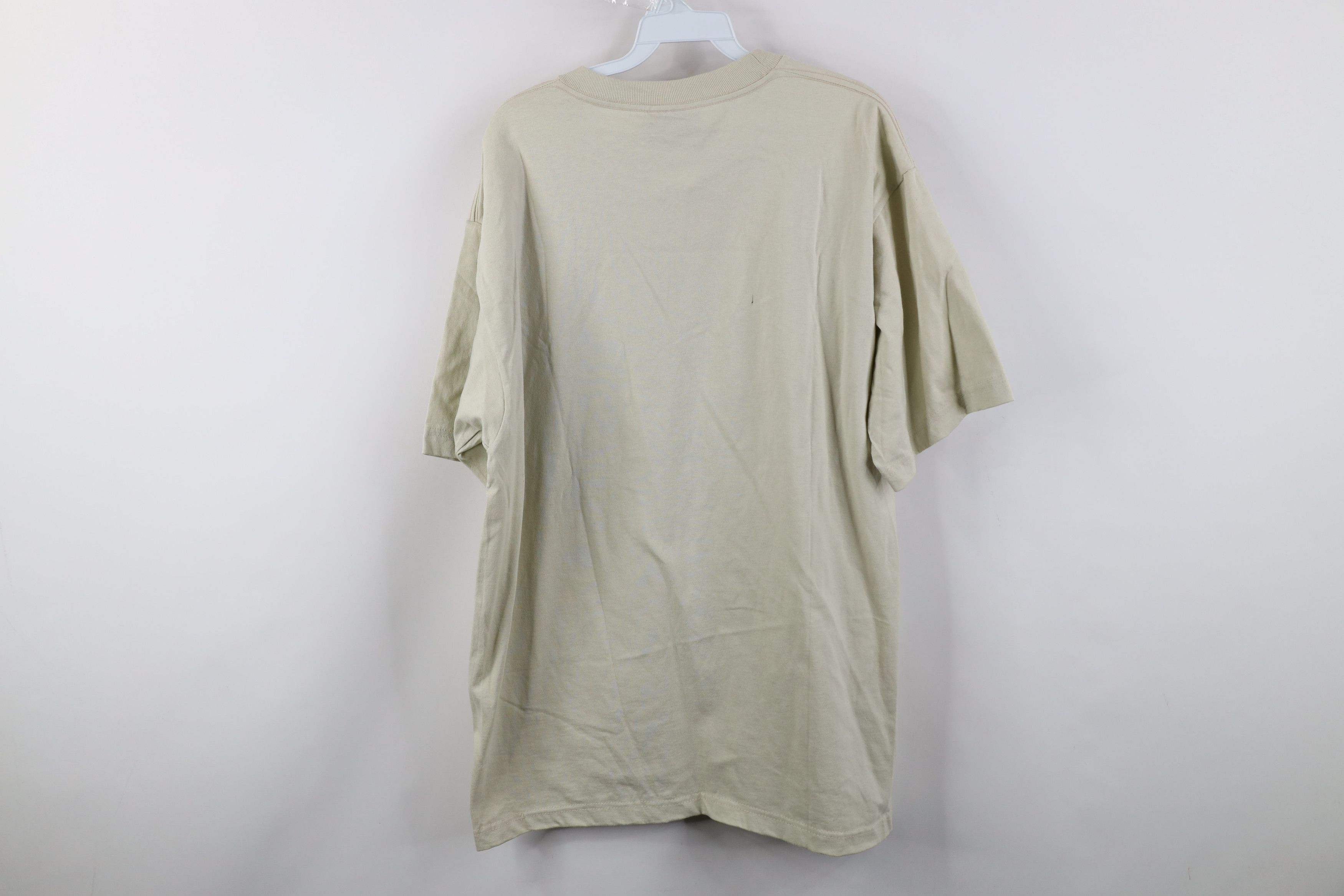 Vintage Deadstock Vintage 90s Streetwear T-Shirt Beige USA Pocket Size US L / EU 52-54 / 3 - 11 Thumbnail