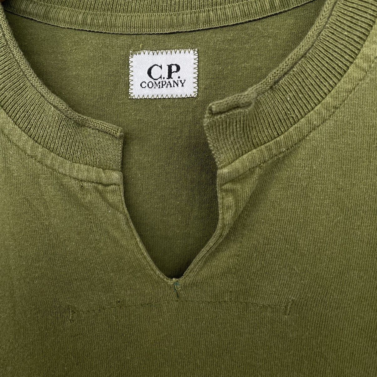 C.P. Company CP Company Blank Essential T Shirt Size US L / EU 52-54 / 3 - 2 Thumbnail