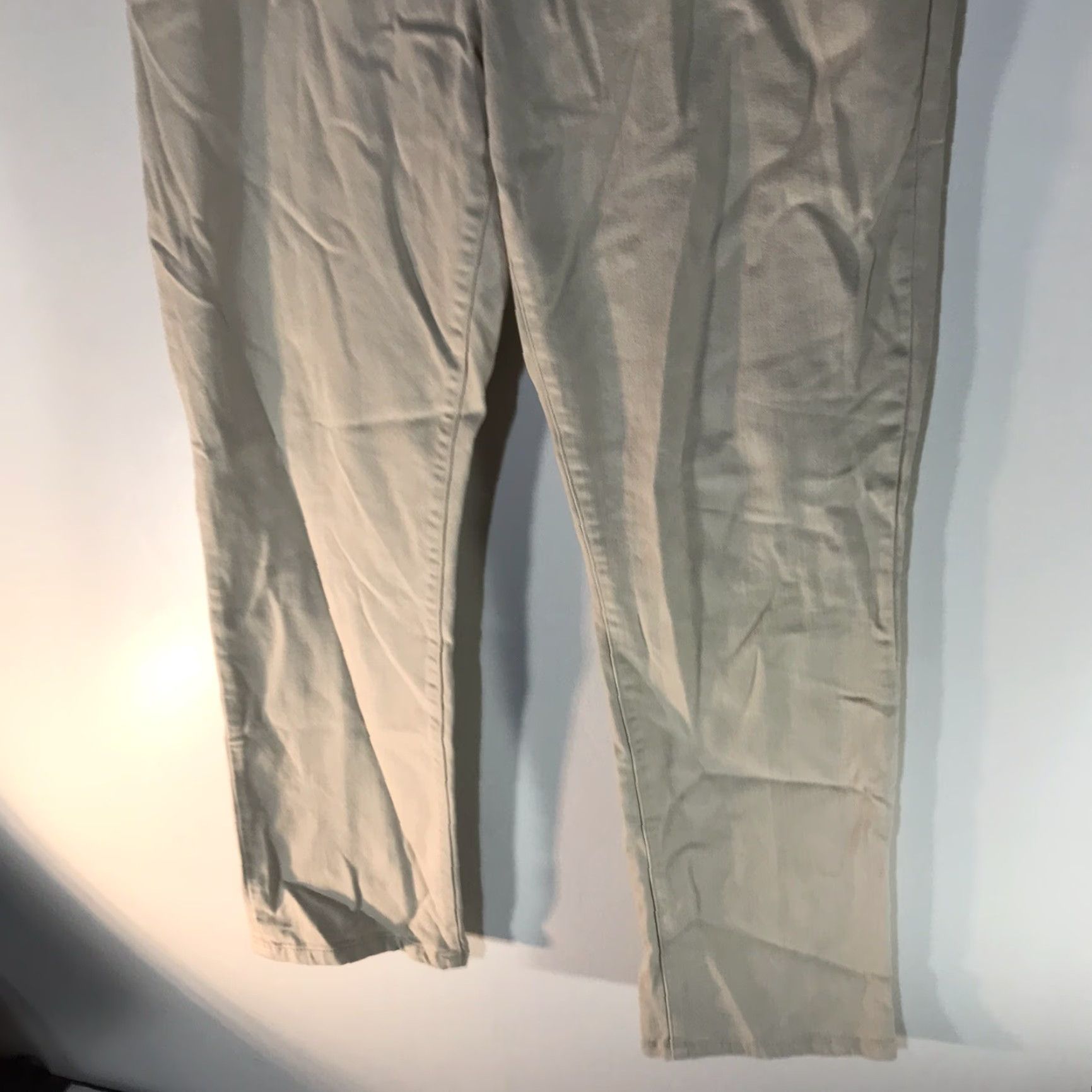Ralph Lauren Ralph Lauren Women's Pants Beige Stretch Twill Straight Fit Petite Size 10P City Casual Size 32" / US 10 / IT 46 - 3 Thumbnail