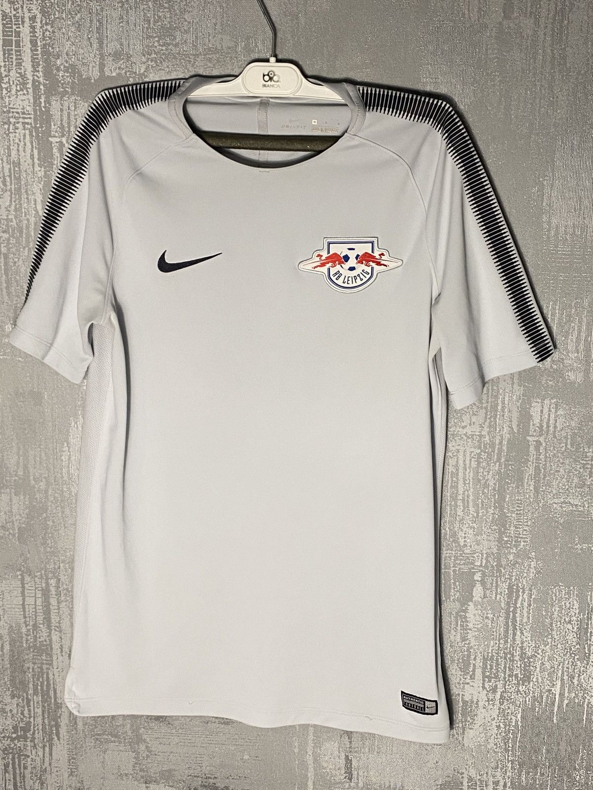 Nike RB Leipzig Nike Soccer Jersey Germany T-shirt Training Size US M / EU 48-50 / 2 - 1 Thumbnail