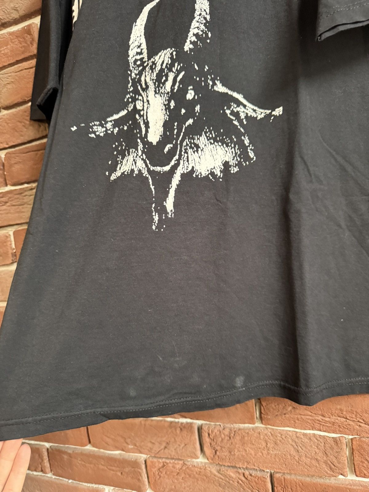 Band Tees Rare Bathory Band Black Metal T-Shirt Goth Hype xl Size US XL / EU 56 / 4 - 4 Thumbnail