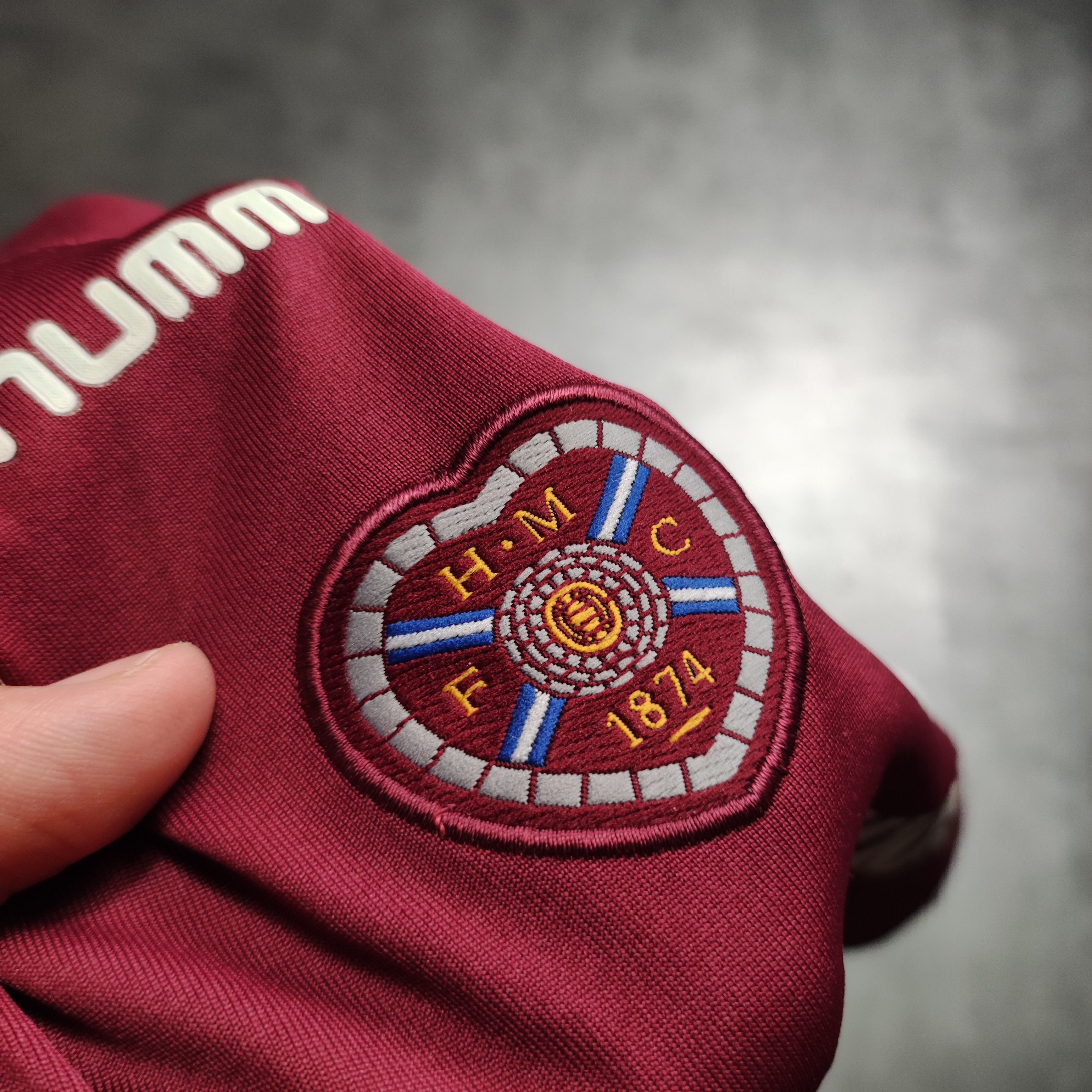 Vintage RARE 2006/2007 Football Soccer Heart of Midlothian Jersey Size US S / EU 44-46 / 1 - 6 Thumbnail