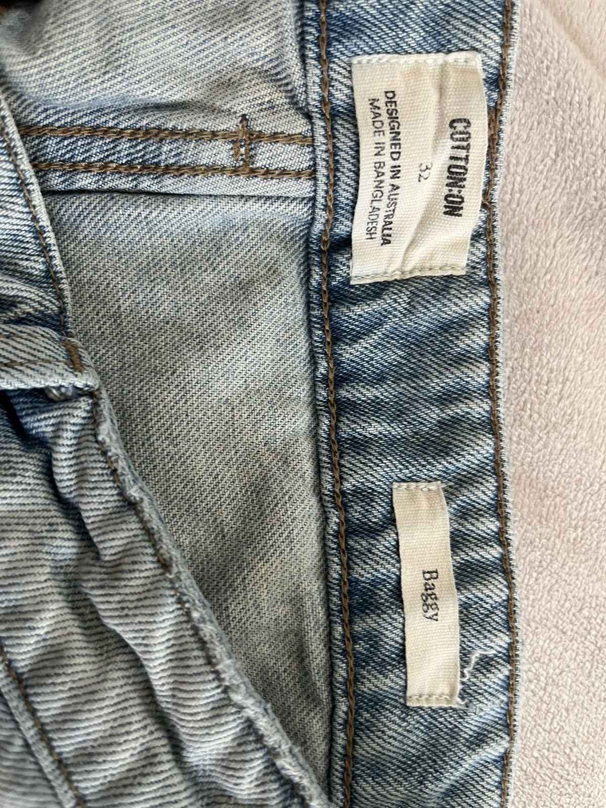 Cotton On Blue baggy jeans Size US 32 / EU 48 - 2 Thumbnail