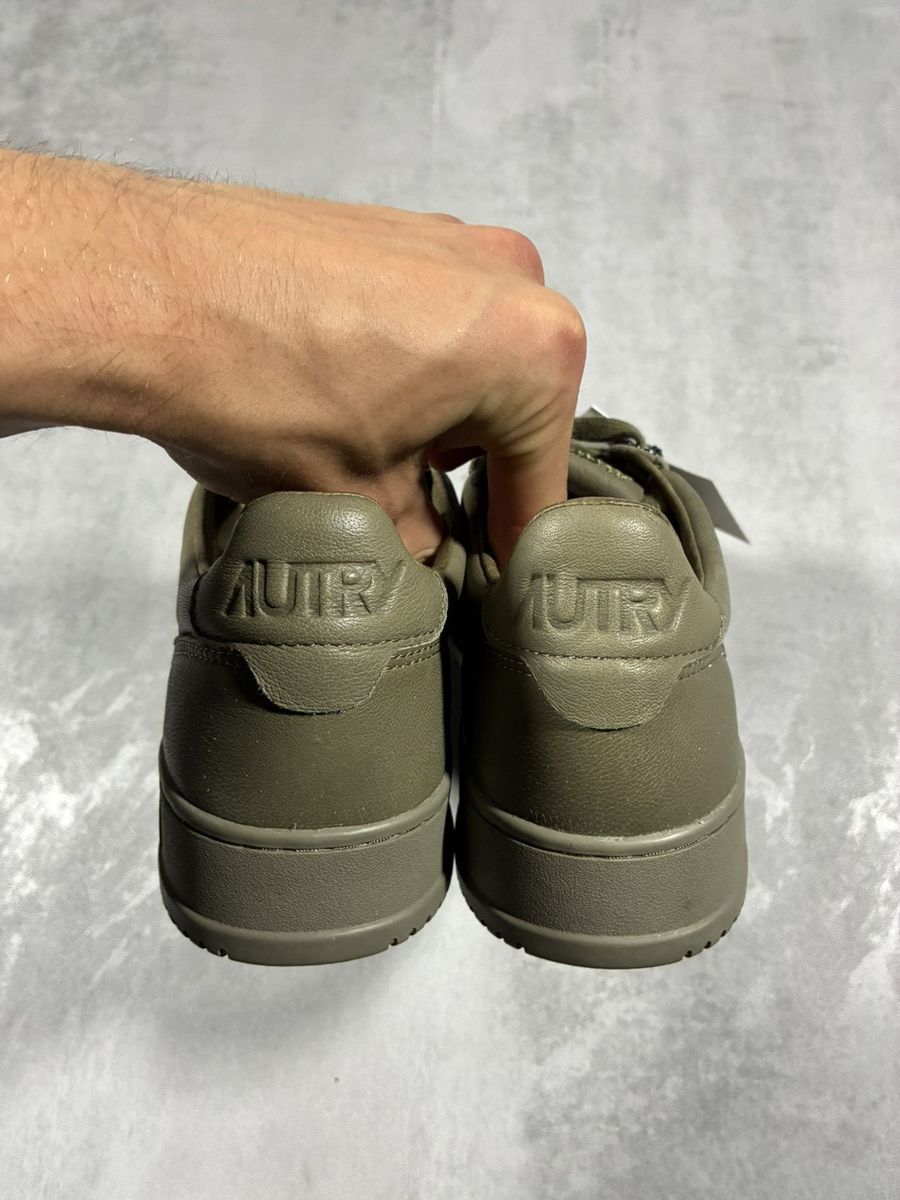 AUTRY Autry Medalist Khaki US 9 New – Vintage Tennis Sneaker Size US 9 / EU 42 - 12 Thumbnail