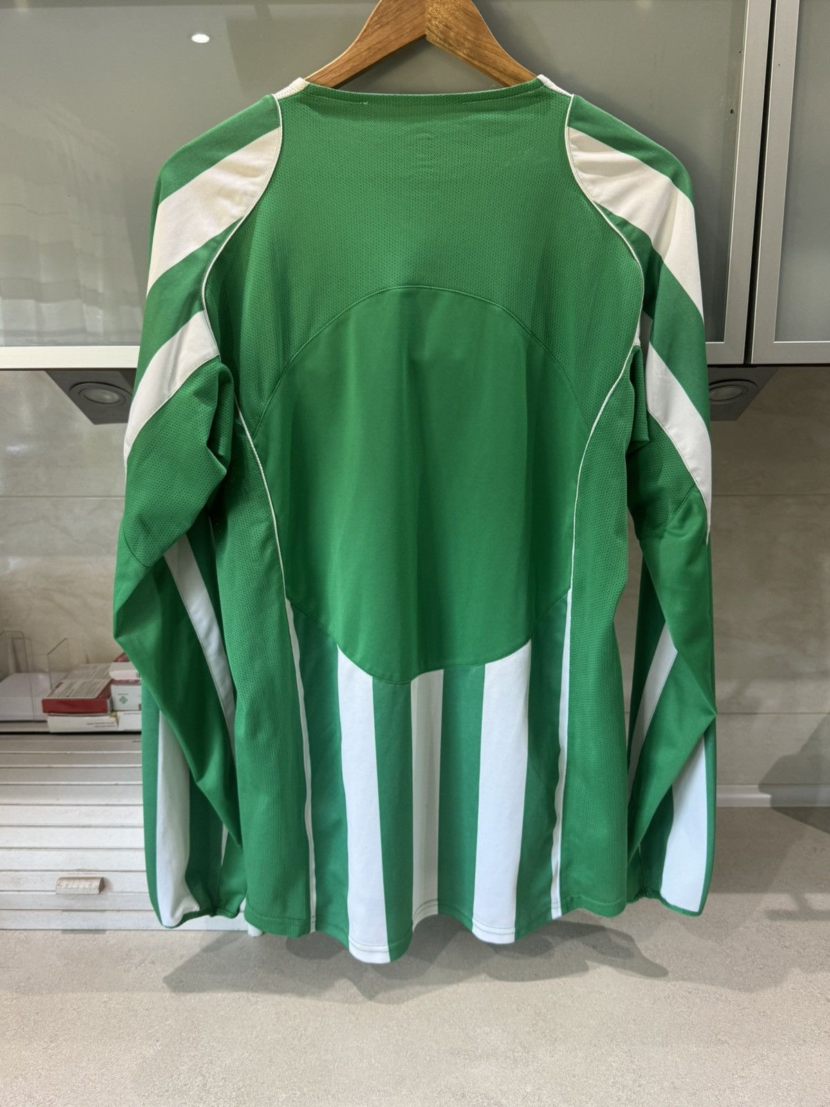 Vintage 2004/2005 Ferencvarosi longlseeve shirt