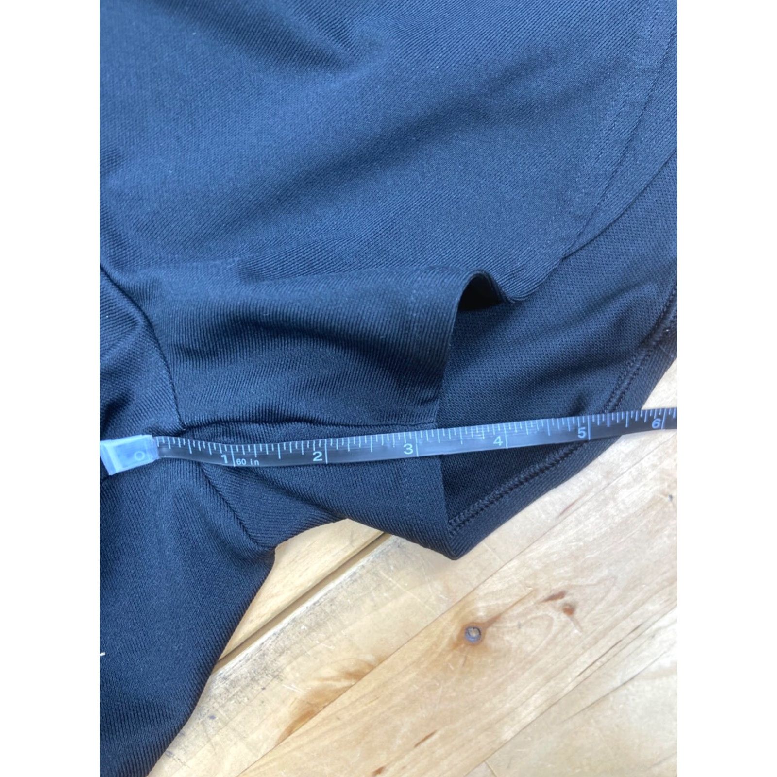 Under Armour Under armour Gym Shorts Womens S Black Athletic Breathing Elastic Waist Running Cross Training Gym & Training #9128 Size 28" / US 6 / IT 42 - 5 Thumbnail