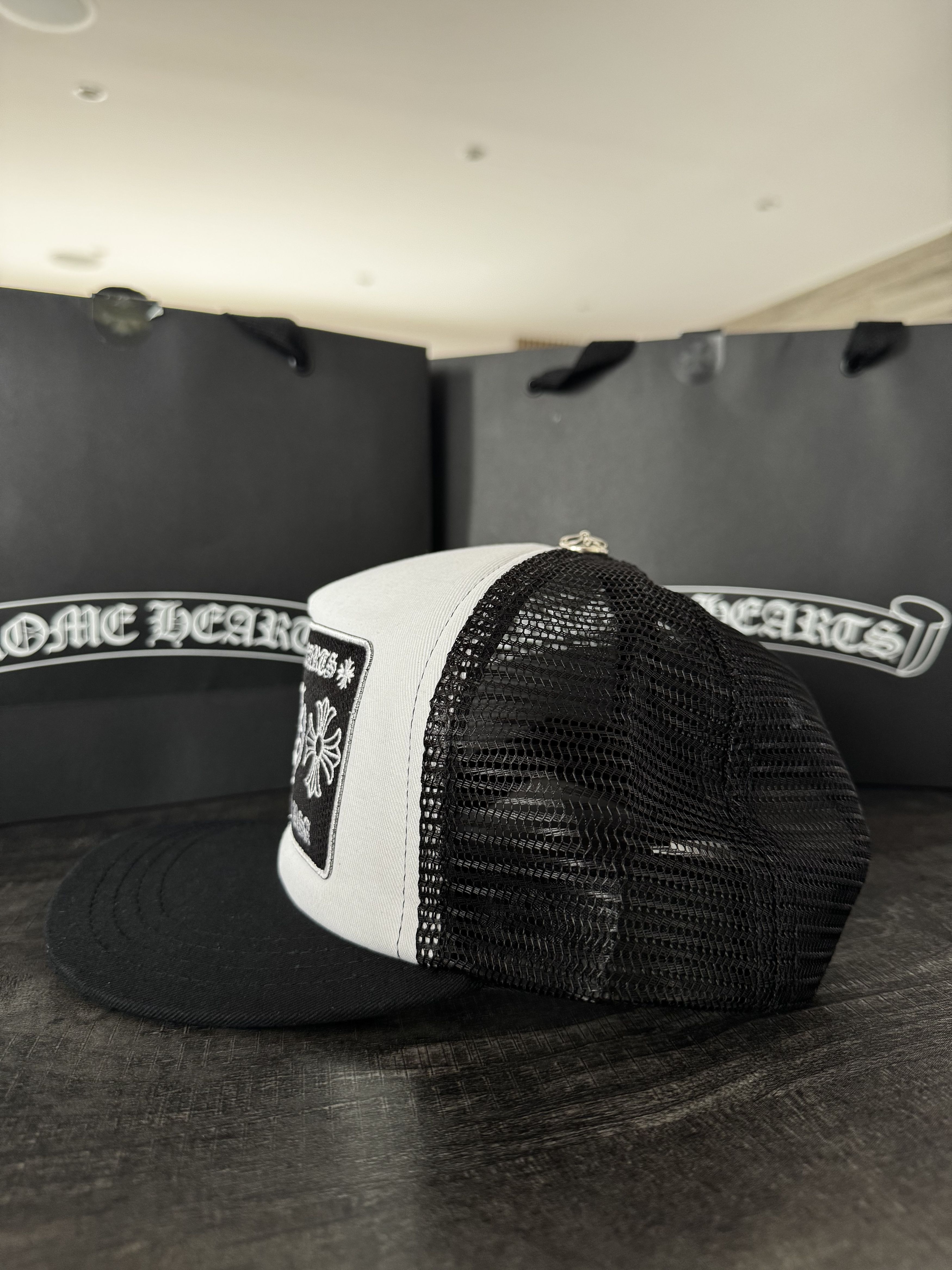 Chrome Hearts CH Hollywood Trucker Hat White Size ONE SIZE - 4 Thumbnail
