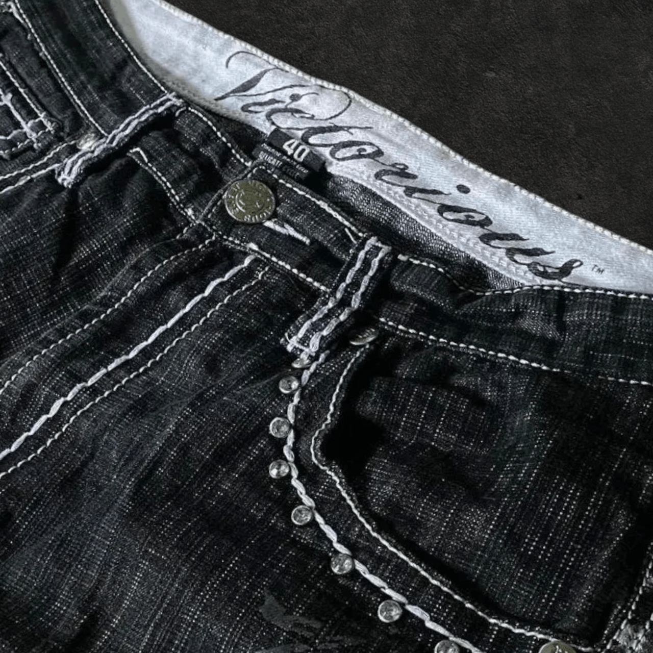 Other Vintage Women's Victorious Dark Wash Baggy Denim Shorts Size 30" / US 8 / IT 44 - 3 Thumbnail