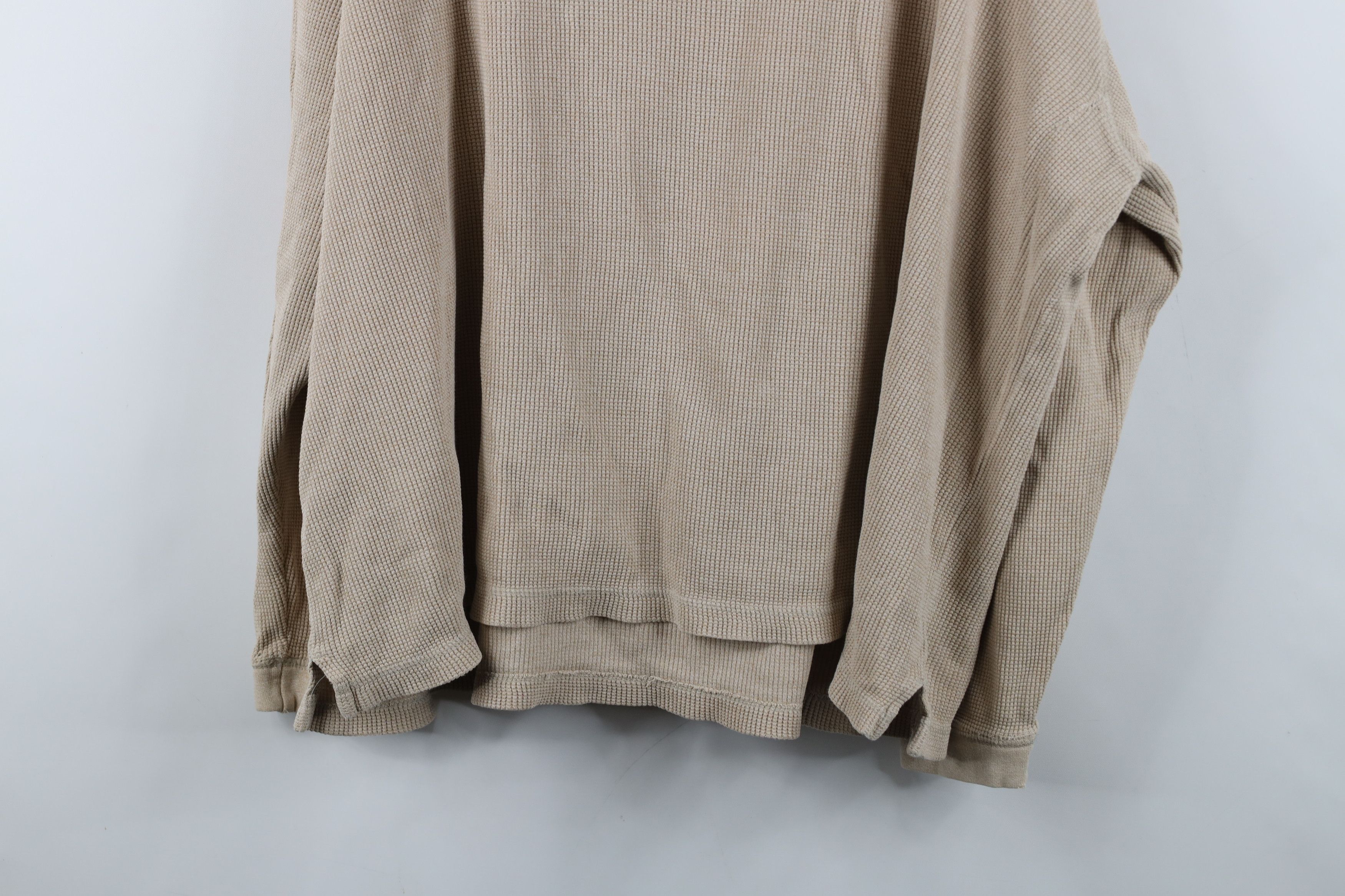 Vintage Vintage 90s Streetwear Thermal Waffle Knit Henley T-Shirt Size US XL / EU 56 / 4 - 14 Thumbnail