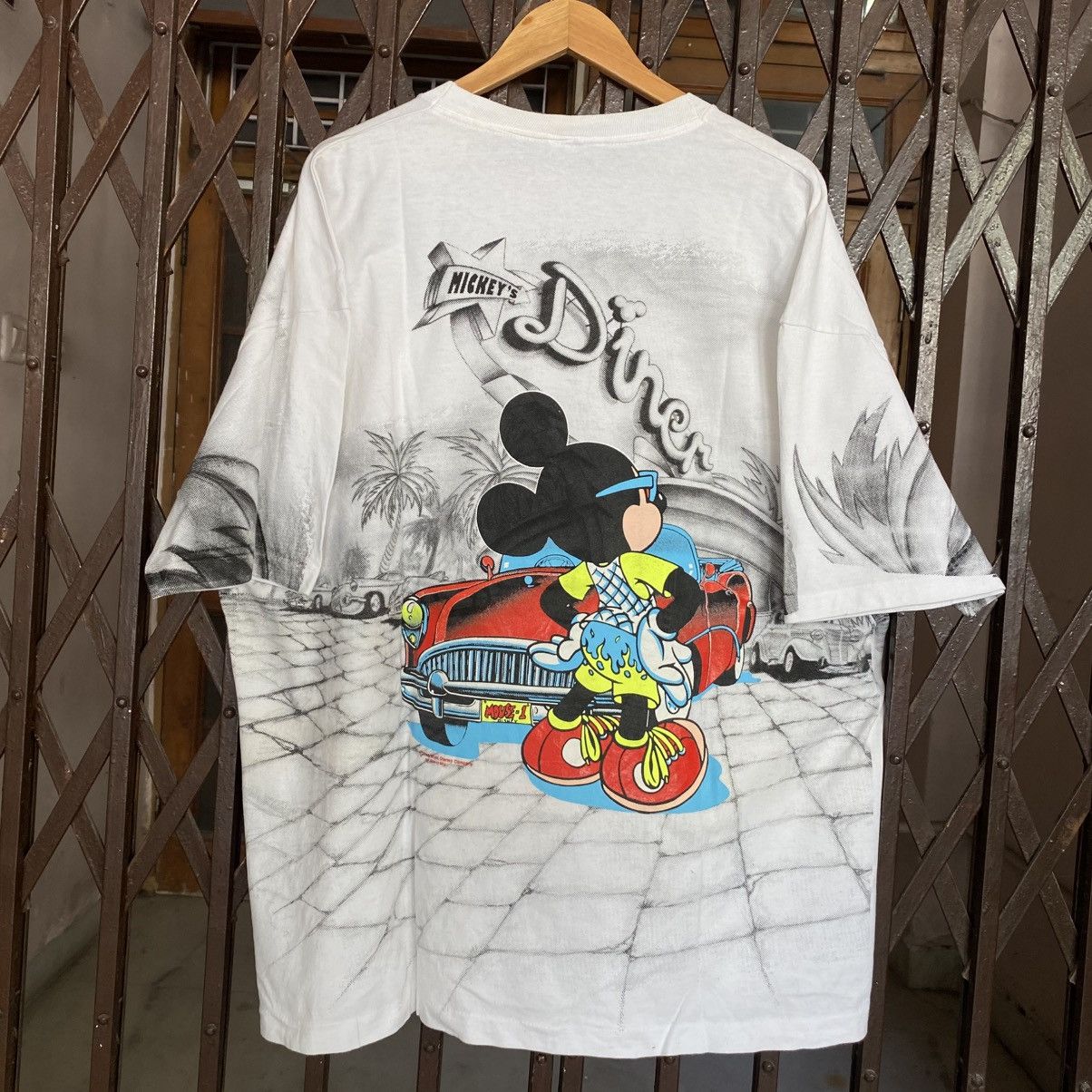 Band Tees Vintage Mickey Mouse Disney all over print shirt Size US XL / EU 56 / 4 - 5 Thumbnail