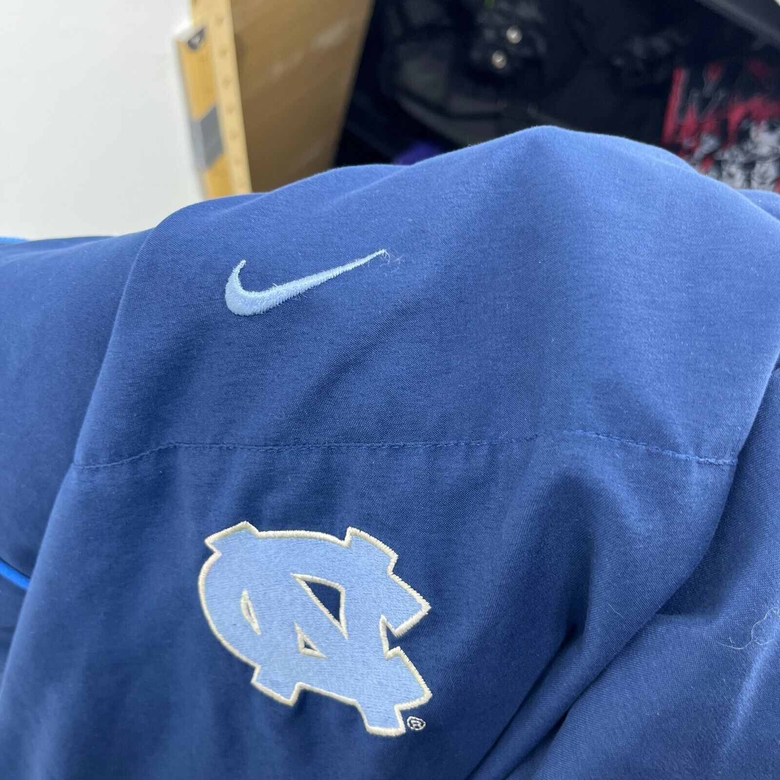 Nike × Vintage Vintage 90s Nike Middle Swoosh North Carolina Tar Heels Jac Size US L / EU 52-54 / 3 - 11 Thumbnail