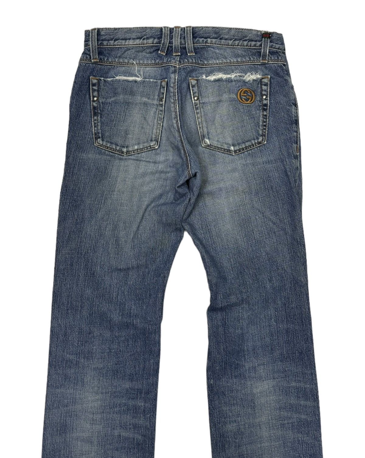 Grailed × Gucci ARCHIVAL GUCCI DISTRESSED DENIM CROPPED JEANS Size US 30 / EU 46 - 5 Thumbnail