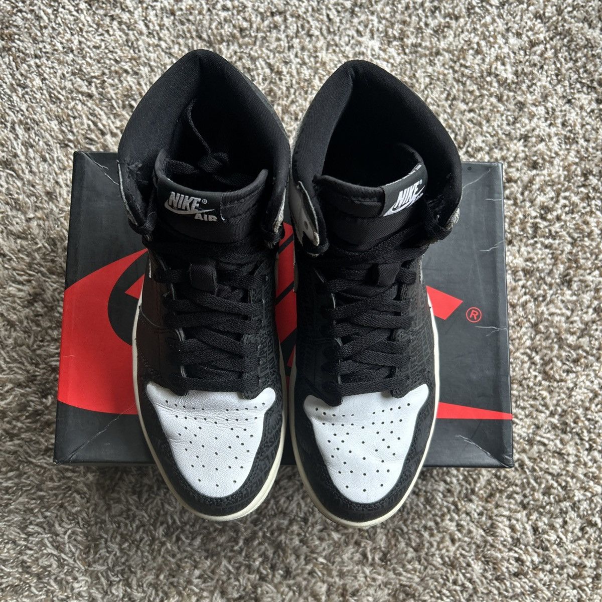Jordan Brand Air Jordan 1 High OG Derek Jeter Re2pect Size US 8.5 / EU 41-42 - 3 Thumbnail