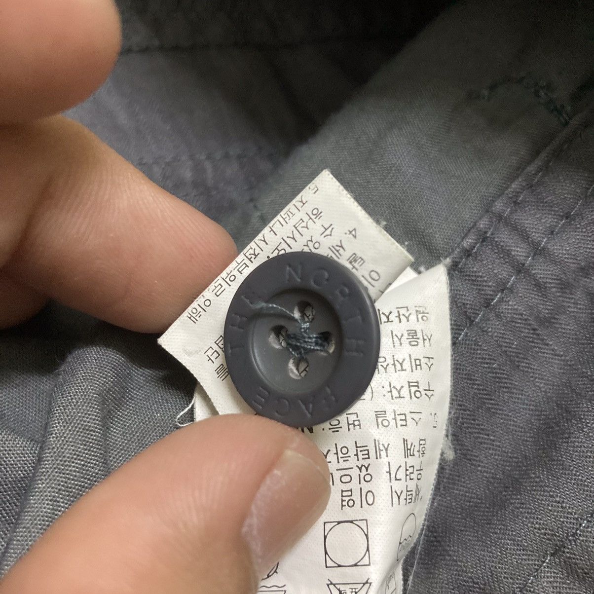 The North Face Faded & Distressed The North Face Tactical Cargo Shorts Size US 32 / EU 48 - 13 Thumbnail