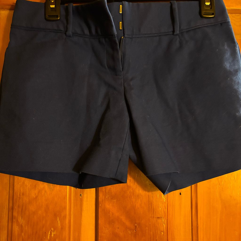 The Salvages The Limited Chino Shorts Size 26" / US 2 / IT 38 - 1 Thumbnail