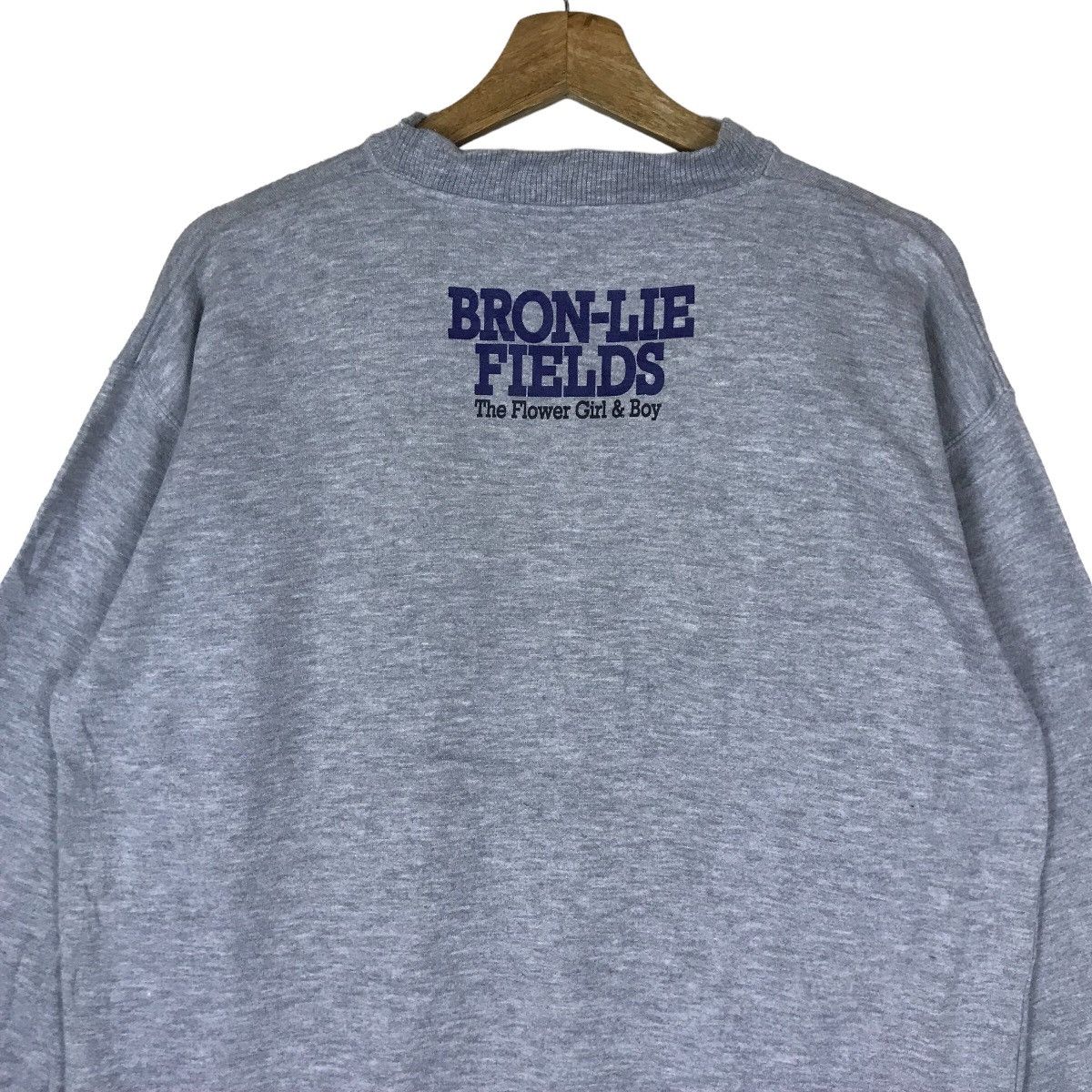 Vintage Vintage Third Wave Bron-Lie Friends Spell Out Pullover Size US M / EU 48-50 / 2 - 5 Thumbnail