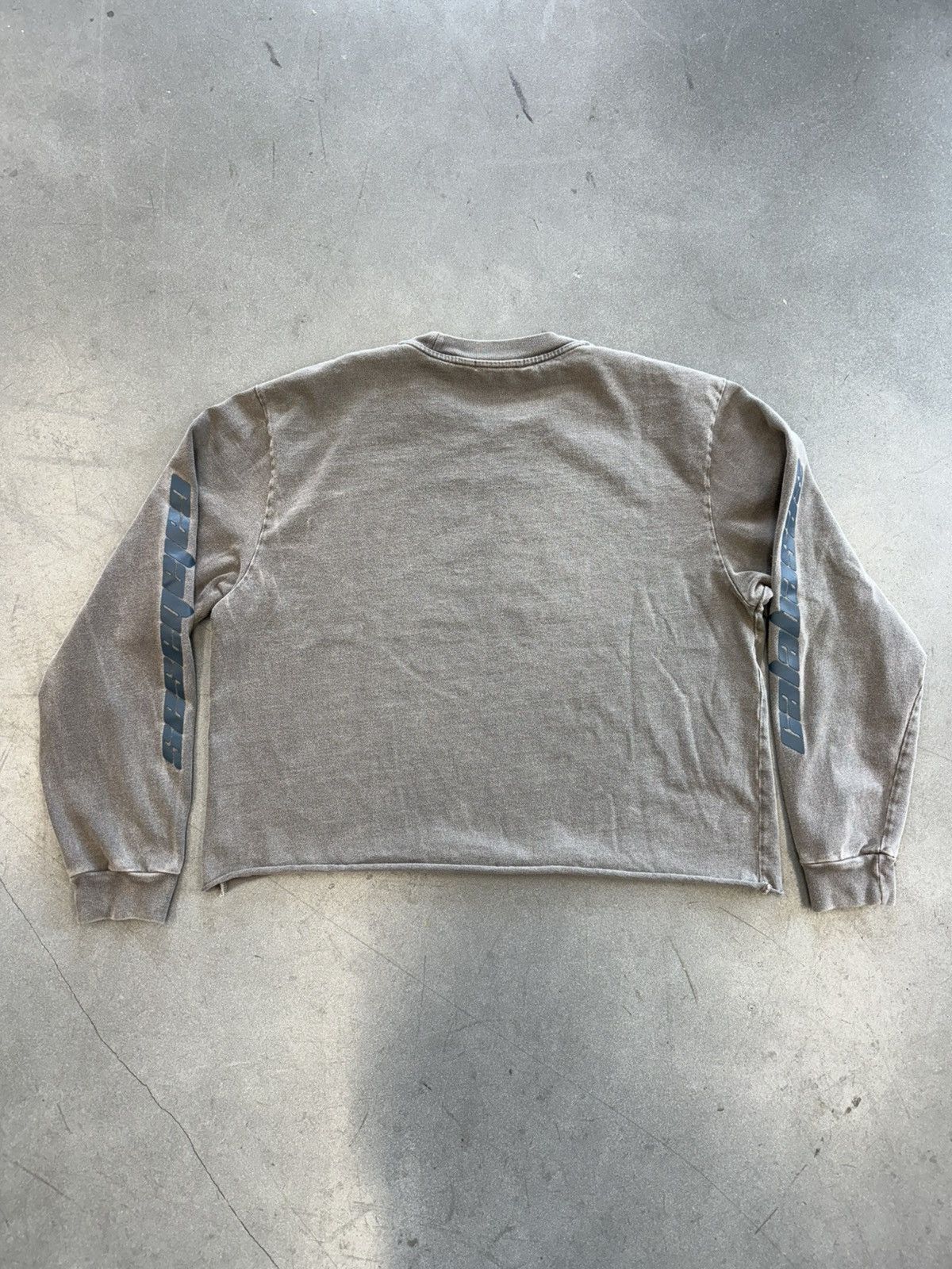 Yeezy Yeezy Season 6 Calabasas Long Sleeve Cropped Shirt Size US XL / EU 56 / 4 - 2 Thumbnail