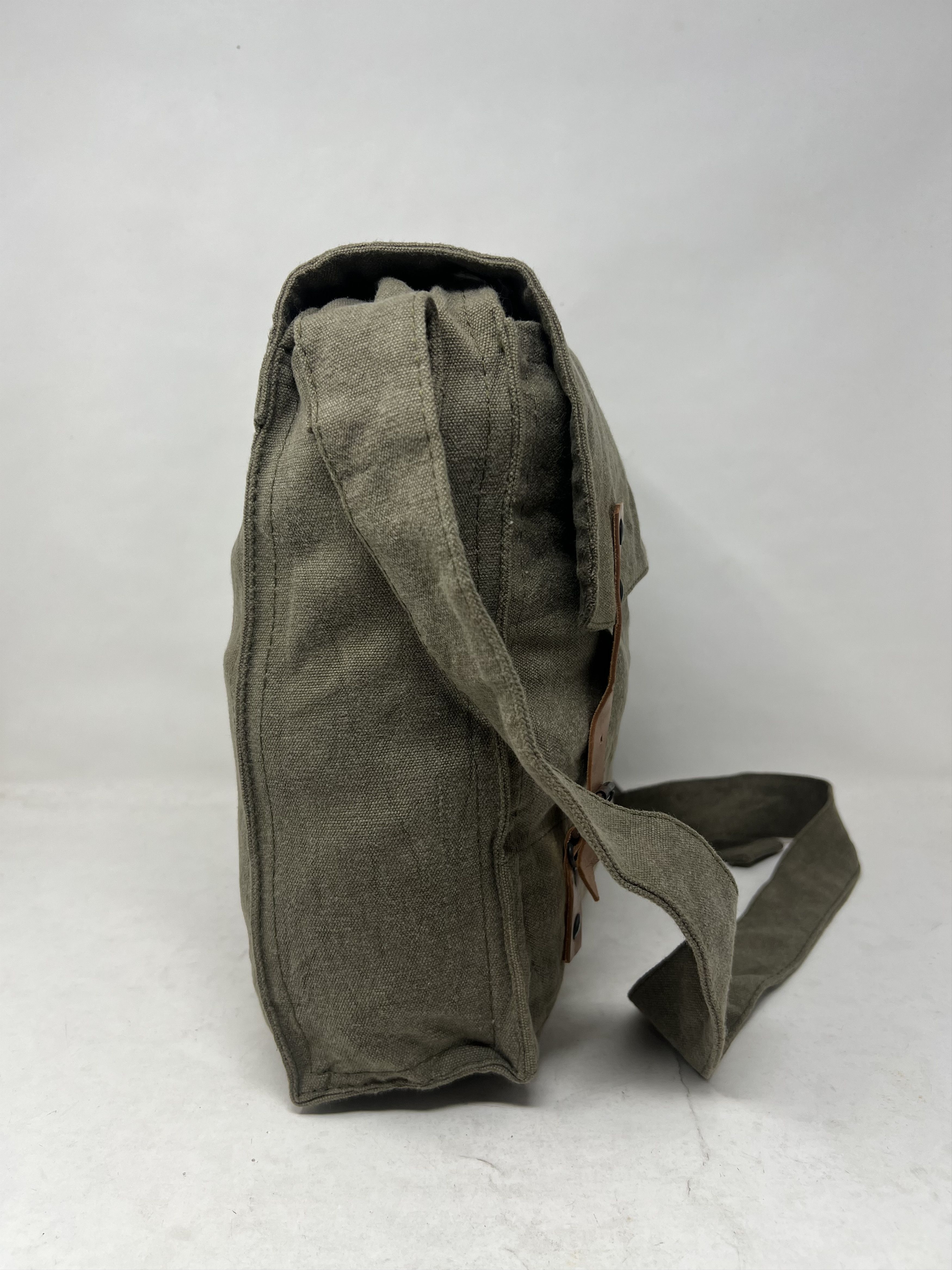 Vintage Vintage Rothco Canvas Medic Cross Bag Size ONE SIZE - 3 Thumbnail