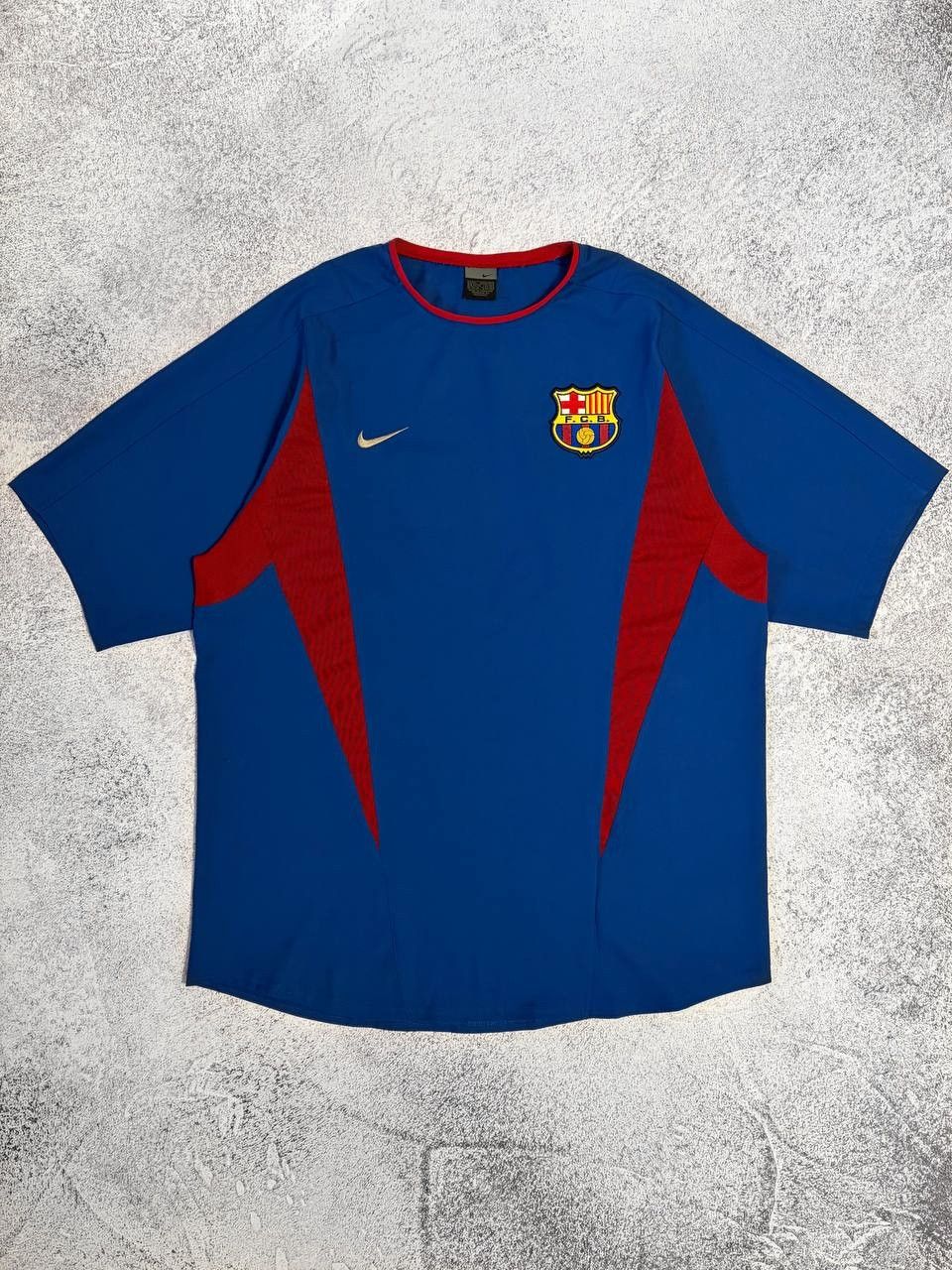 Nike FC Barcelona 2002 Training Shirt Nike Vintage Jersey Size US L / EU 52-54 / 3 - 1 Thumbnail